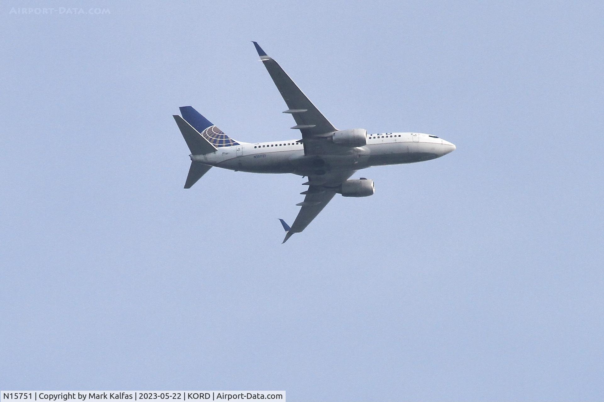 N15751, 1999 Boeing 737-71Q C/N 29047, United Airlines B737 N15751 UA1557 MDT-ORD