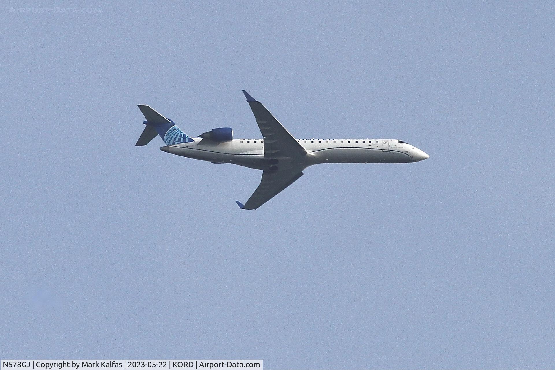 N578GJ, 2003 Bombardier CRJ-701ER (CL-600-2C10) Regional Jet C/N 10083, GoJet/United Express CRJ7 N578GJ GJS4423 RIC-ORD