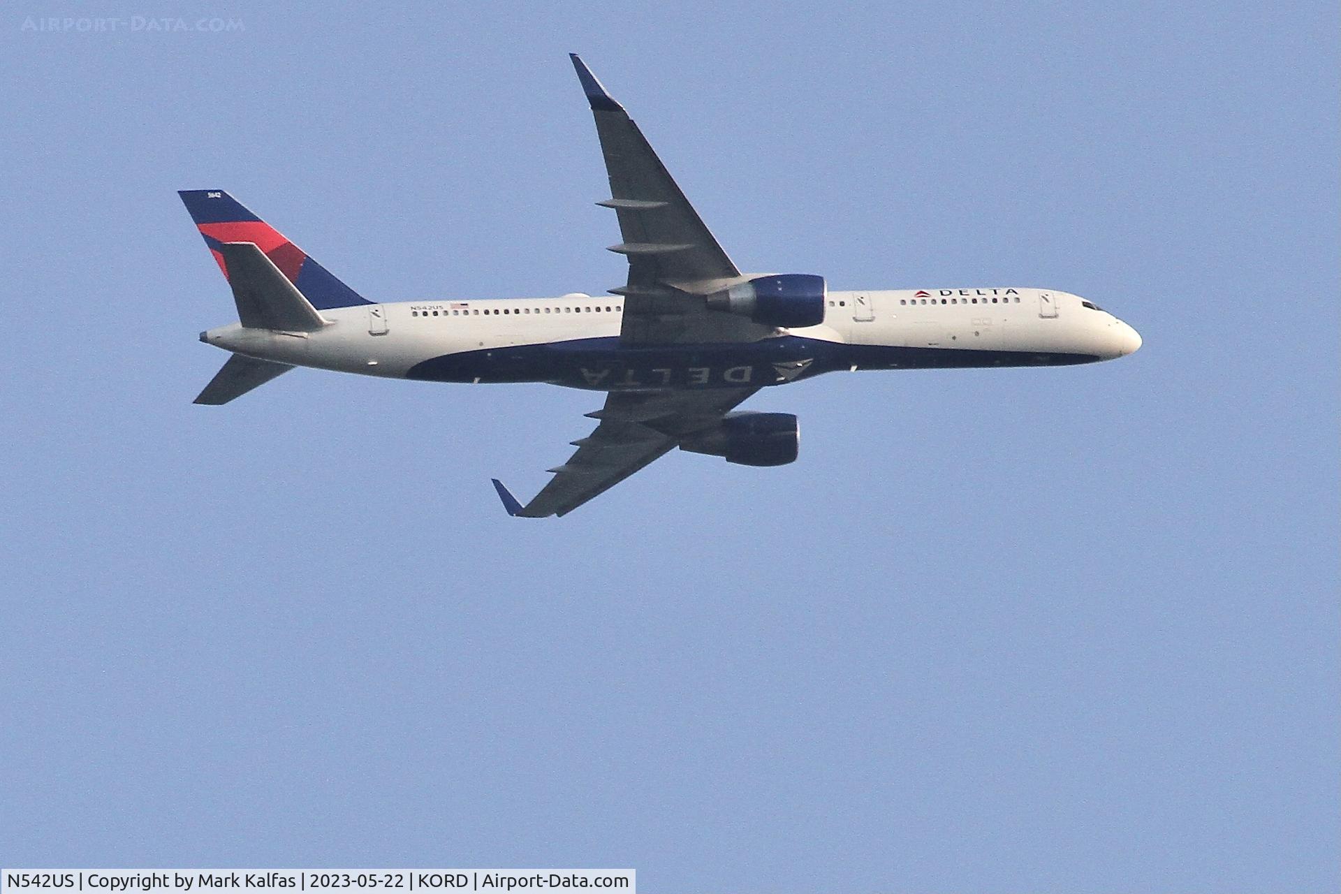 N542US, 1996 Boeing 757-251 C/N 26489, Delta B752 N542US DL2879 ATL-ORD
