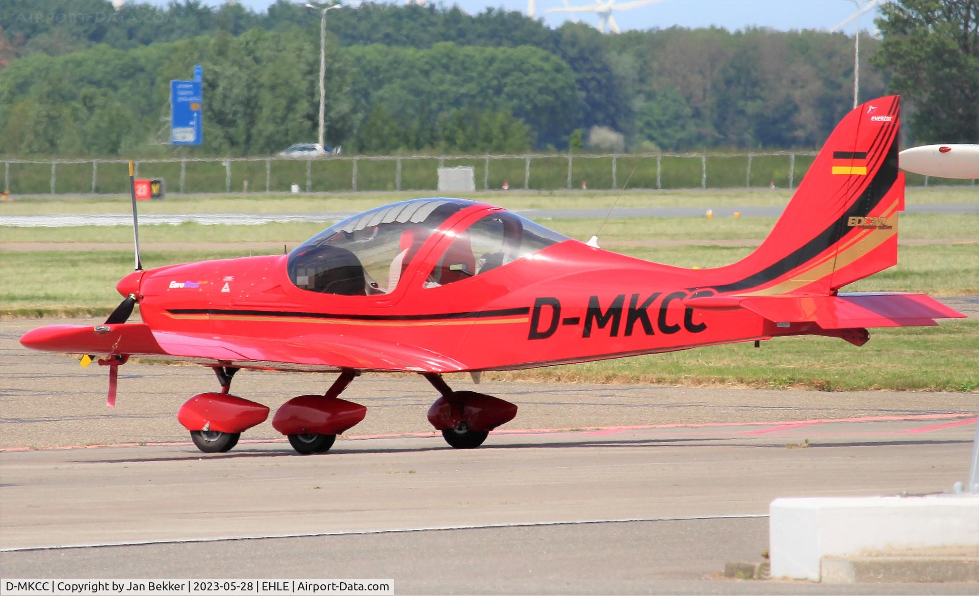 D-MKCC, Evektor EV-97SLW EuroStar C/N unknown, Lelystad Airport