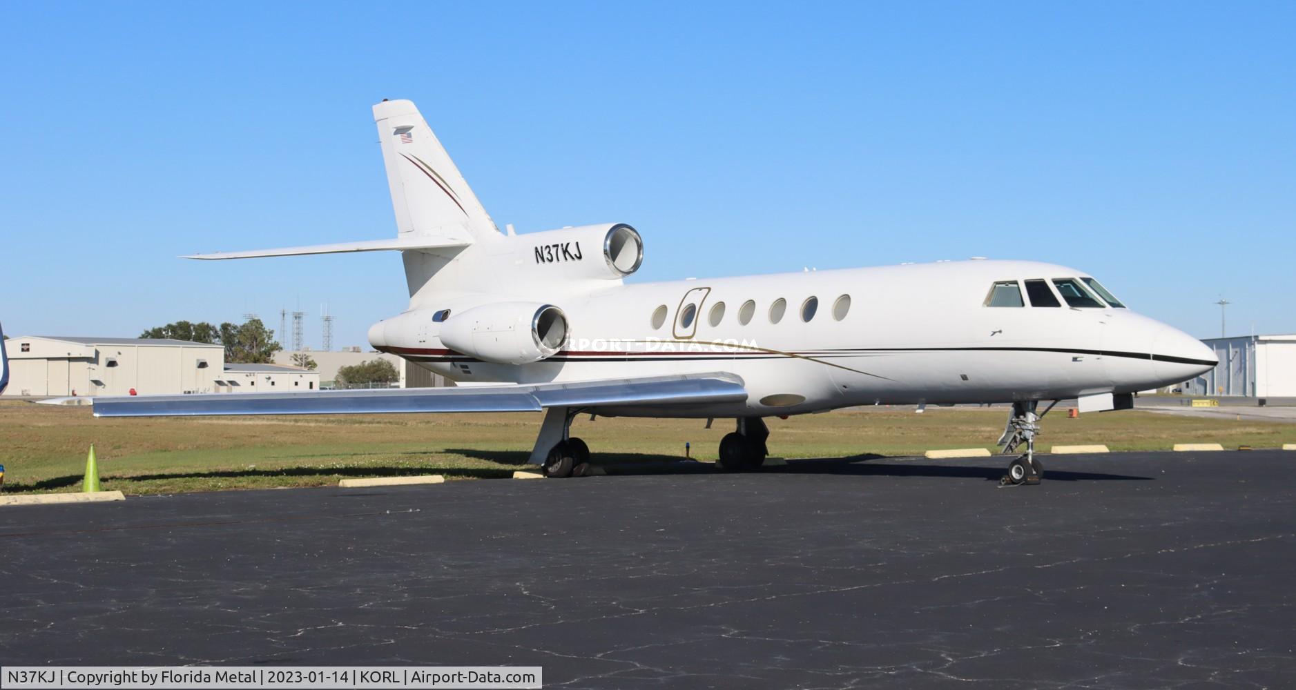 N37KJ, 1987 Dassault Falcon 50 C/N 173, Falcon 50 zx
