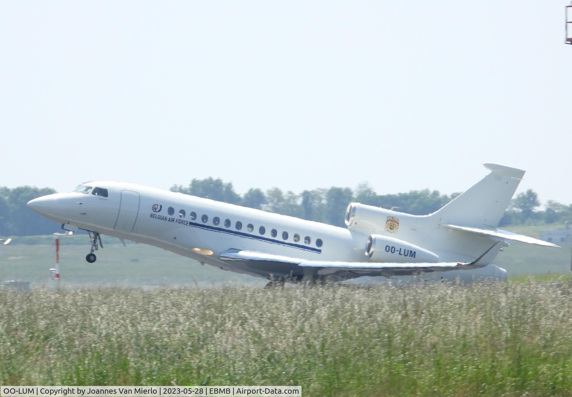 OO-LUM, 2007 Dassault Falcon 7X C/N 004, T/O EBBR 07L