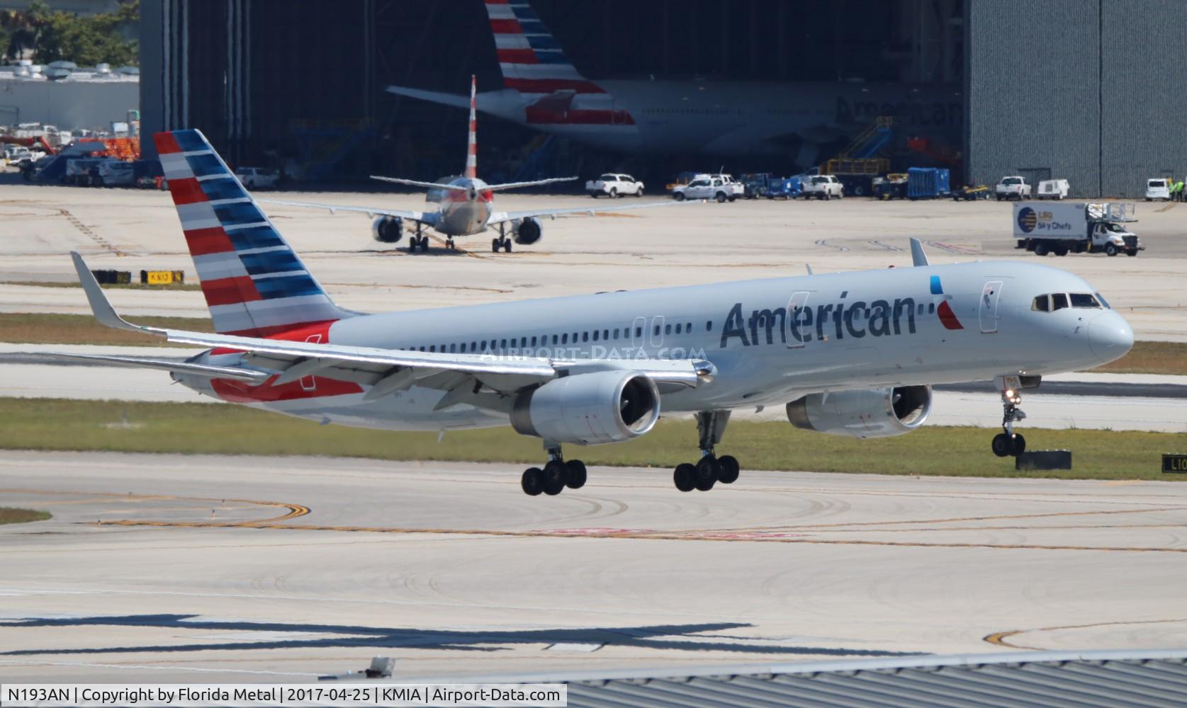 N193AN, 2001 Boeing 757-223 C/N 32387, AAL 752 nc zx