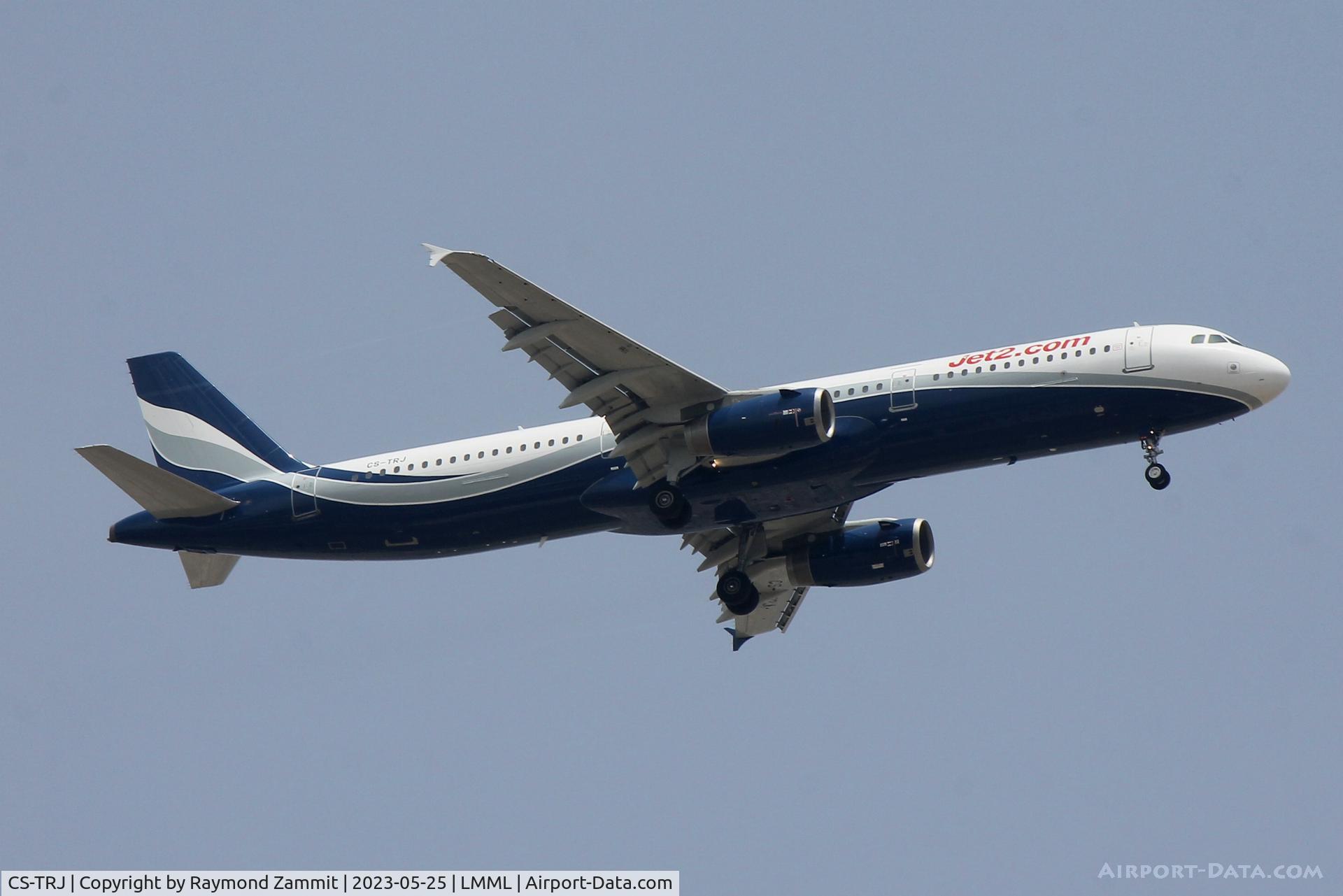 CS-TRJ, 1999 Airbus A321-231 C/N 1004, A321 CS-TRJ Jet2Com