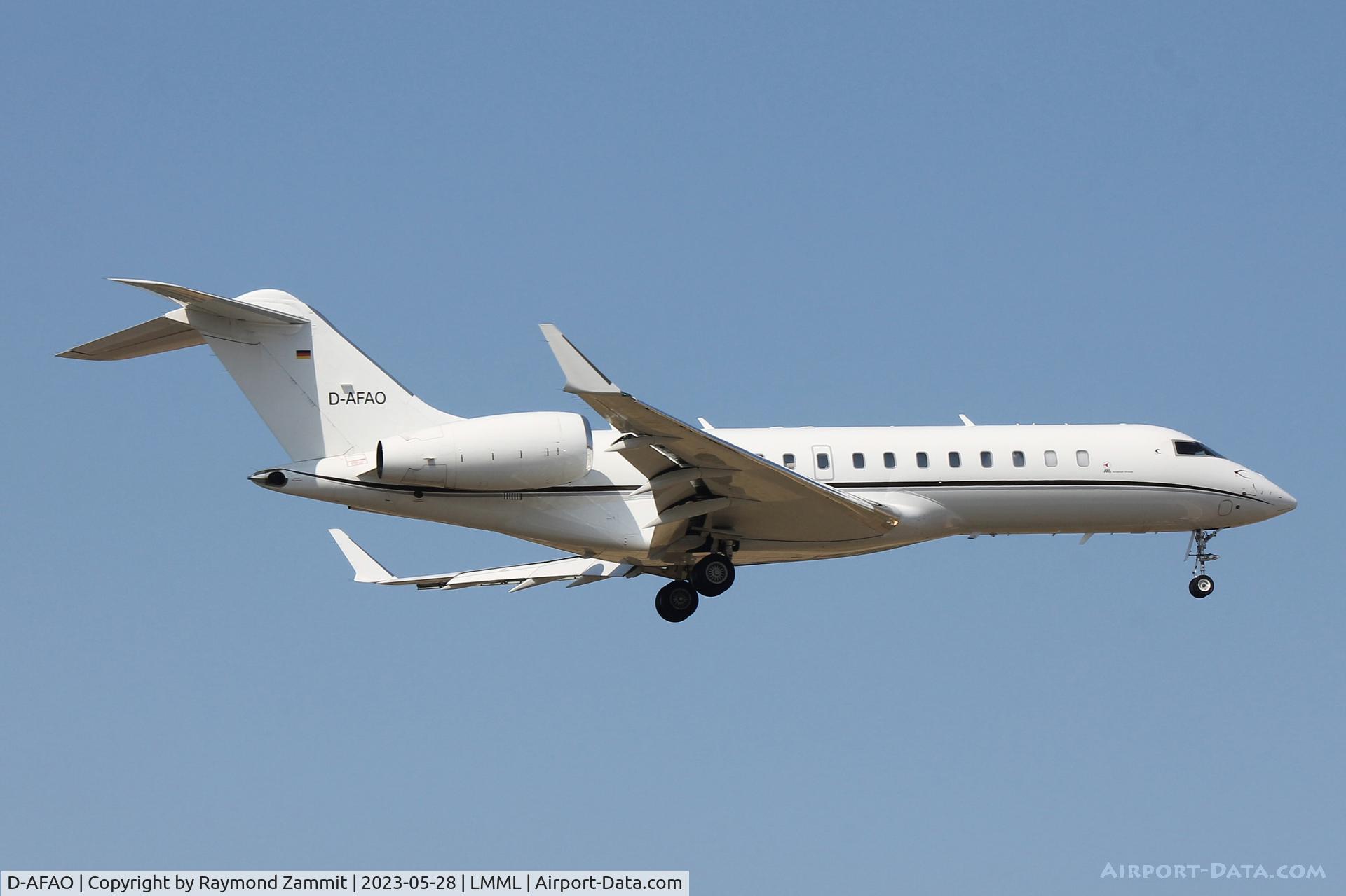 D-AFAO, 2001 Bombardier BD-700-1A10 Global Express C/N 9092, Bombardier BD-700 Global Express D-AFAO FAI Rent a Jet