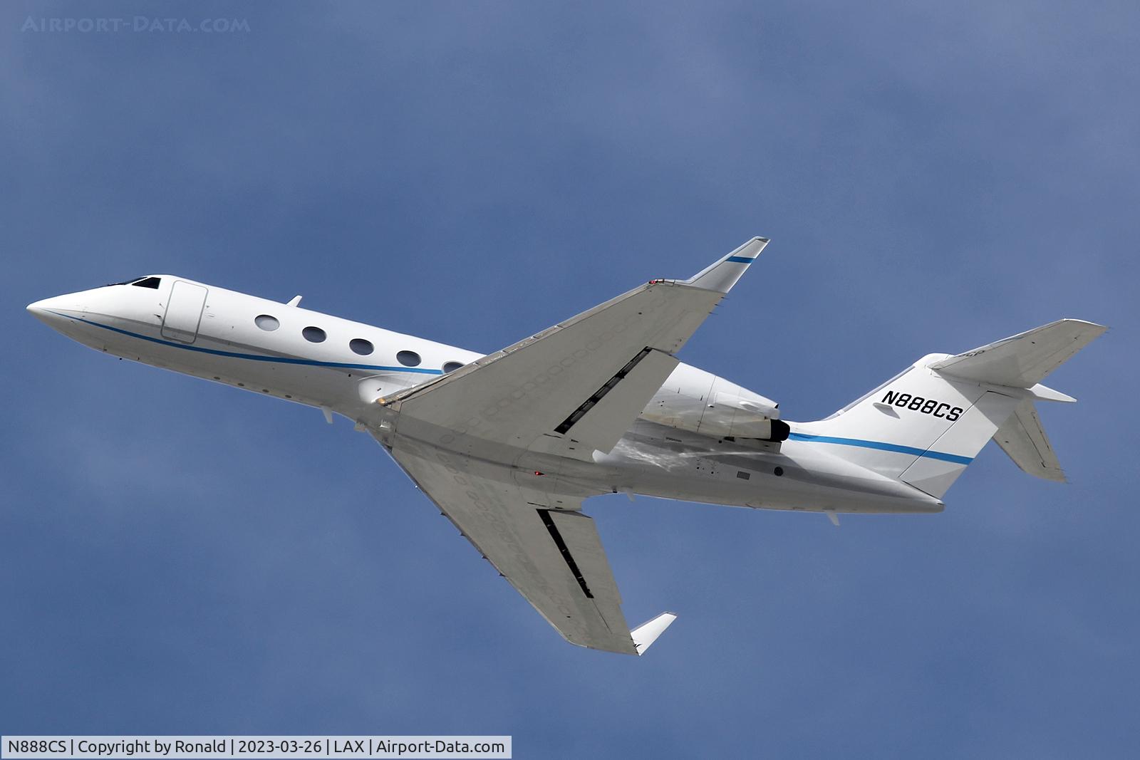 N888CS, 2001 Gulfstream Aerospace G-IV C/N 1469, at lax