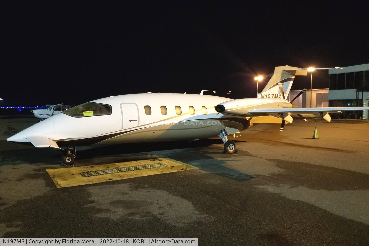 N197MS, 2011 Piaggio P-180 Avanti II C/N 1215, P-180 zx