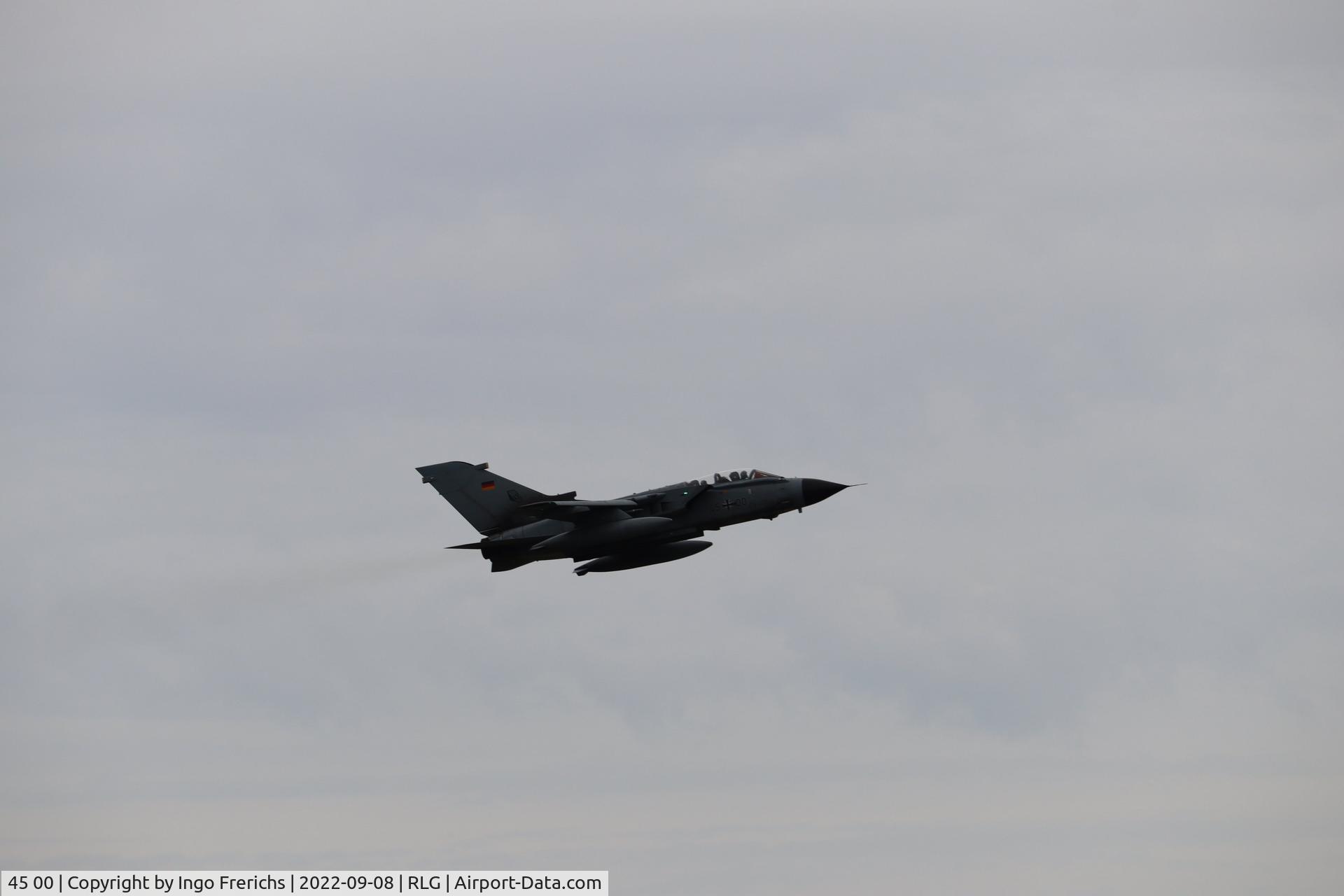 45 00, Panavia Tornado IDS C/N 504/GS153/4200, Panavia Tornado IDS 45+00, German AF, flies over Rostock-Laage airfield.