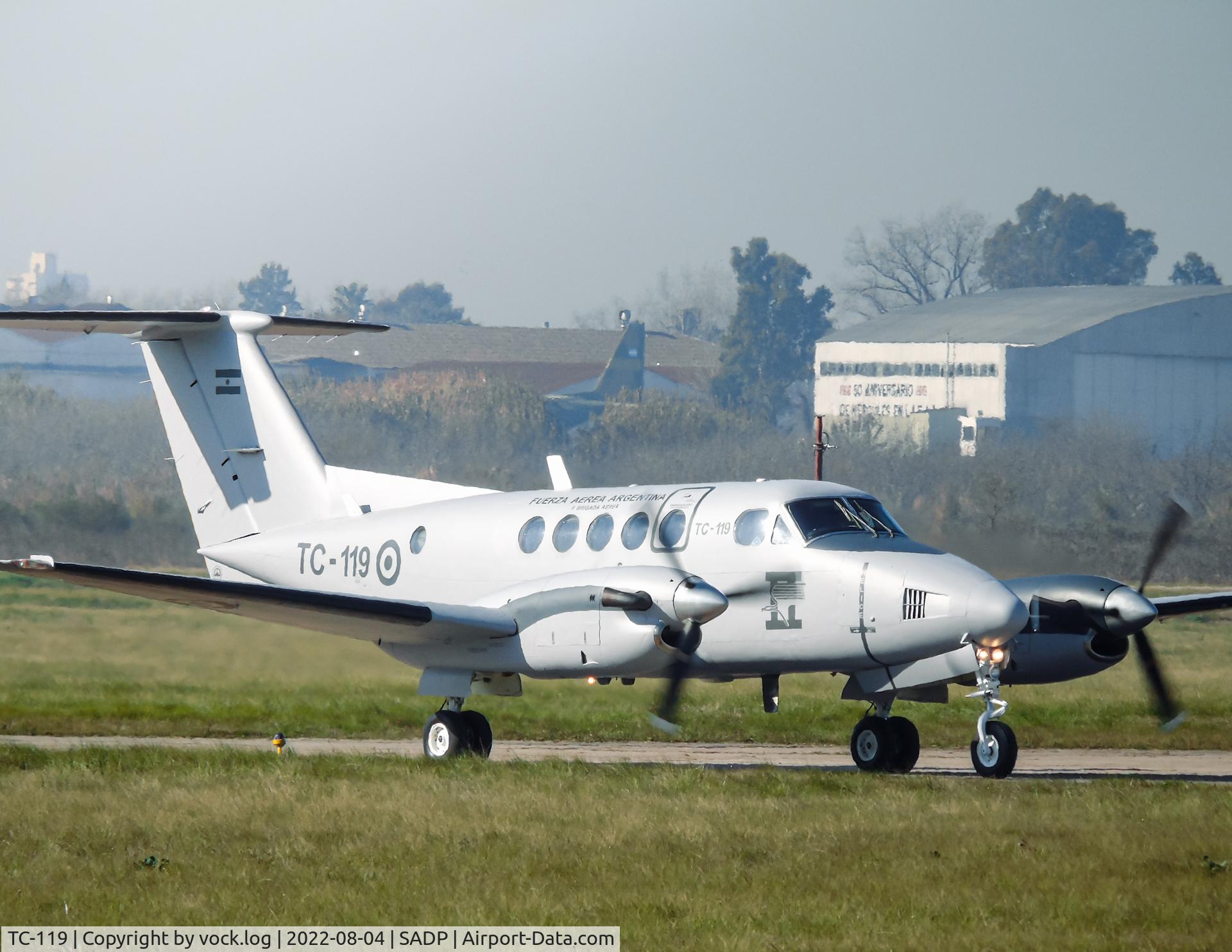 TC-119, 1982 Beech TC-12B Huron C/N BJ-66, TC-119 in Palomar, prior to its official presentation at Aeroparque.