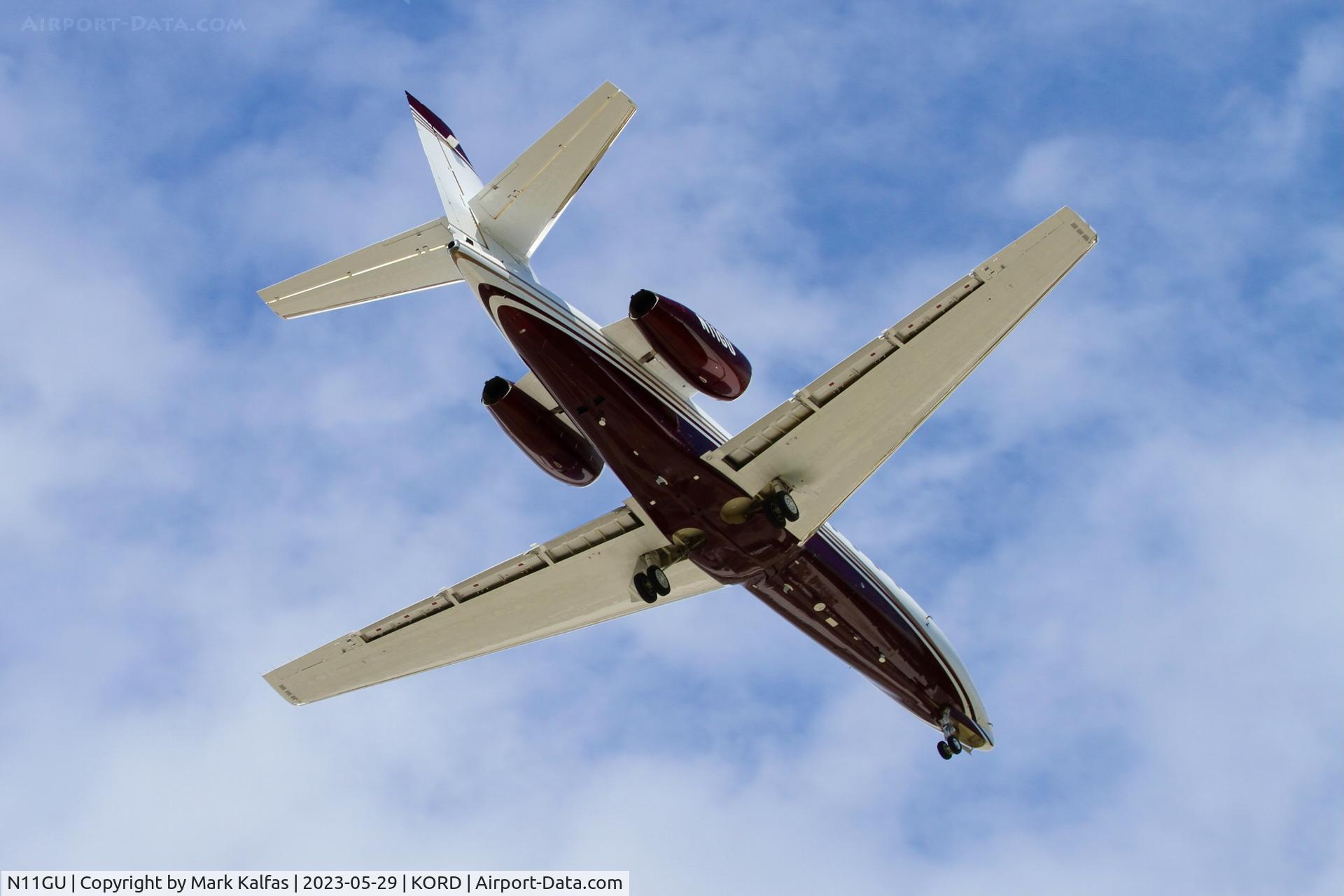 N11GU, 2007 Cessna 680 Citation Sovereign C/N 680-0147, EDINTON HOLDINGS USA INC,Cessna 680 Citation Sovereign on approach 10C ORD