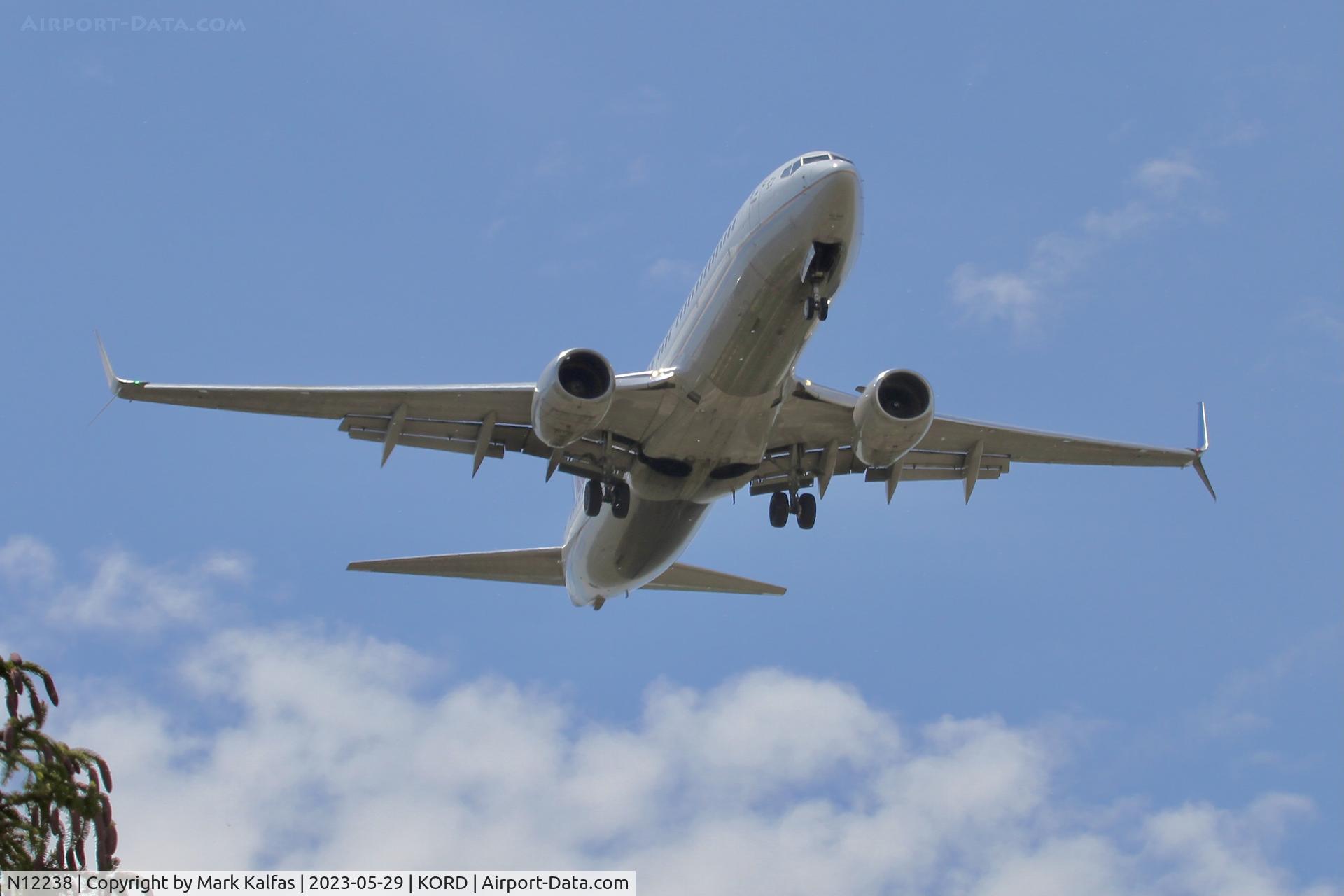 N12238, 1999 Boeing 737-824 C/N 28804, United Airlines Boeing 737-824, N12238 UA2160 SAN-ORD