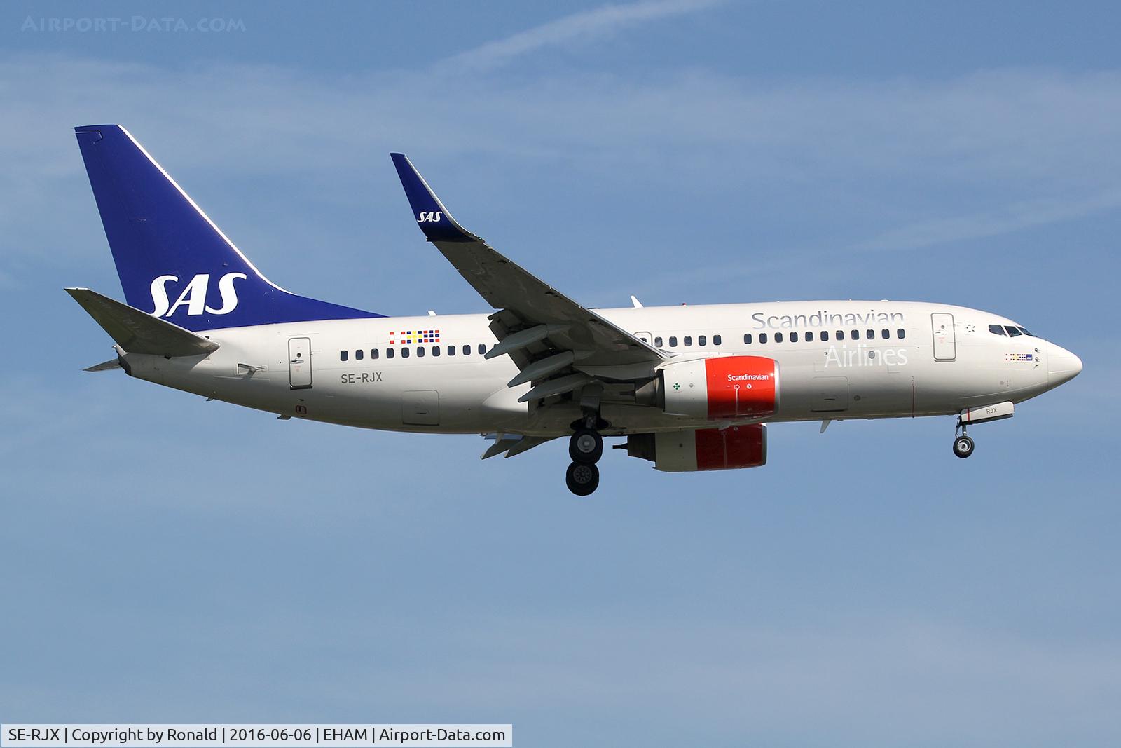 SE-RJX, 2007 Boeing 737-76N C/N 34754, at spl