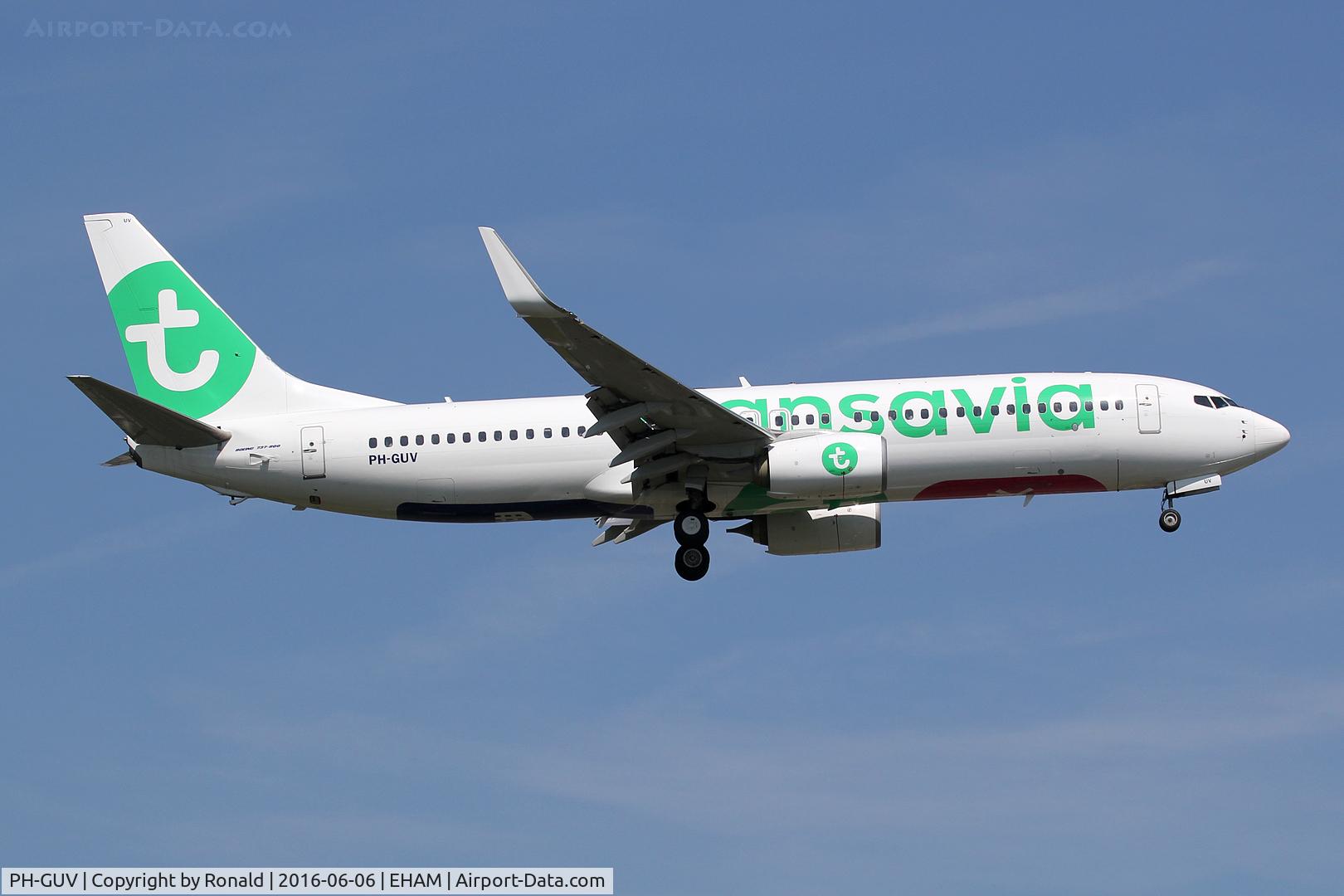 PH-GUV, 2012 Boeing 737-8EH C/N 39609, at spl