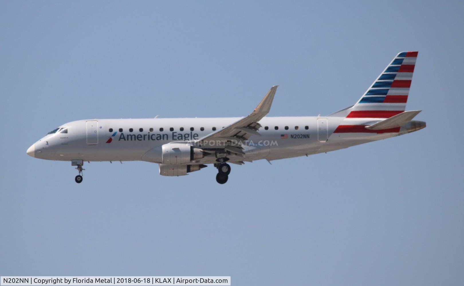 N202NN, 2015 Embraer 175LR (ERJ-170-200LR) C/N 17000467, Compass/Eagle E175 LAX north side zx