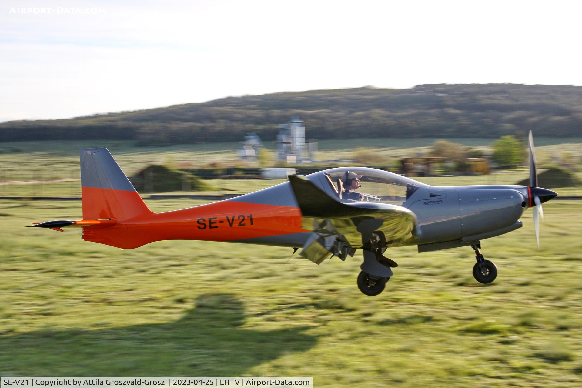 SE-V21, 2023 BlackWing BW 635RG C/N 021, LHTV - Tótvázsony Airfield, Kövesgyurpuszta-Hungary
