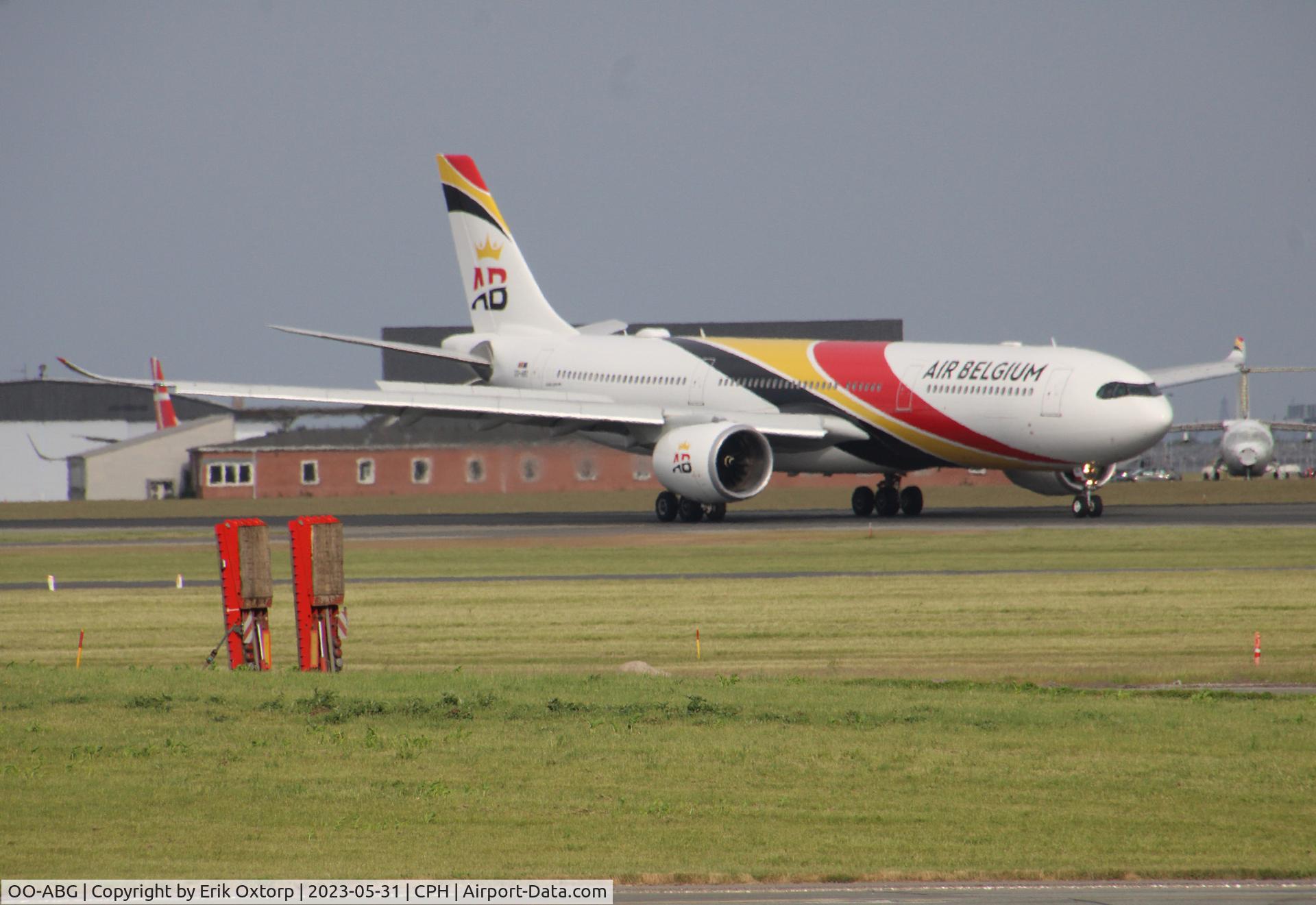 OO-ABG, 2021 Airbus A330-941 C/N 1861, OO-ABG landed rw 22L