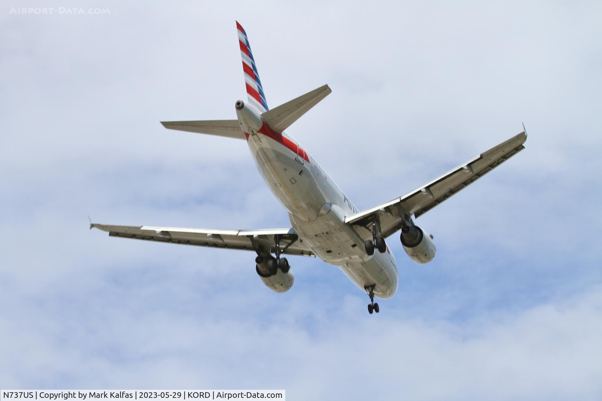 N737US, 2000 Airbus A319-112 C/N 1245, American Airlines A319 N737US AA2828 JAX-ORD, on approach 10C KORD