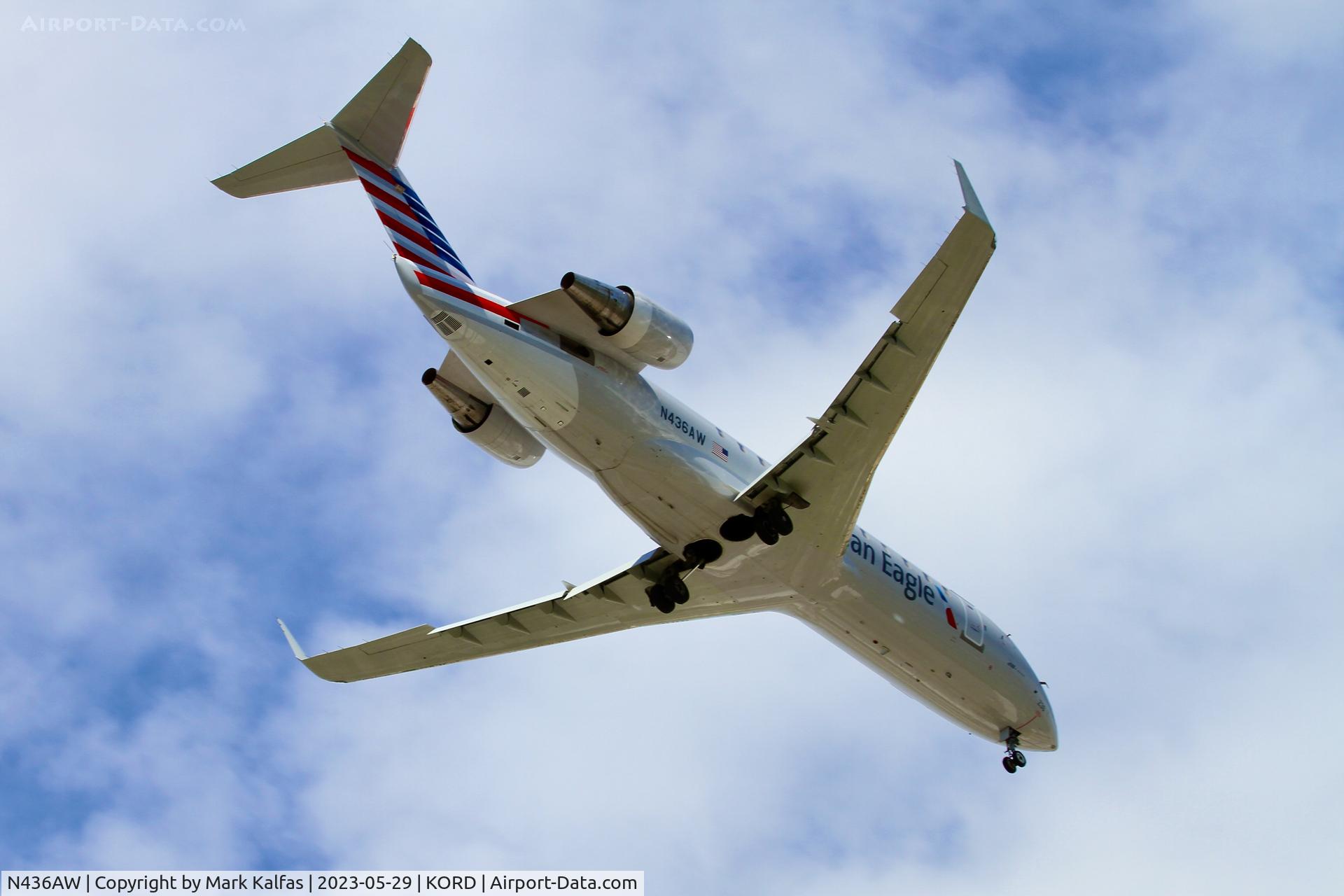 N436AW, 2002 Bombardier CRJ-200LR (CL-600-2B19) C/N 7734, Air Wisconsin/American Eagle CRJ2 N436AW AWI6163 MLI-ORD, on approach to 10C KORD