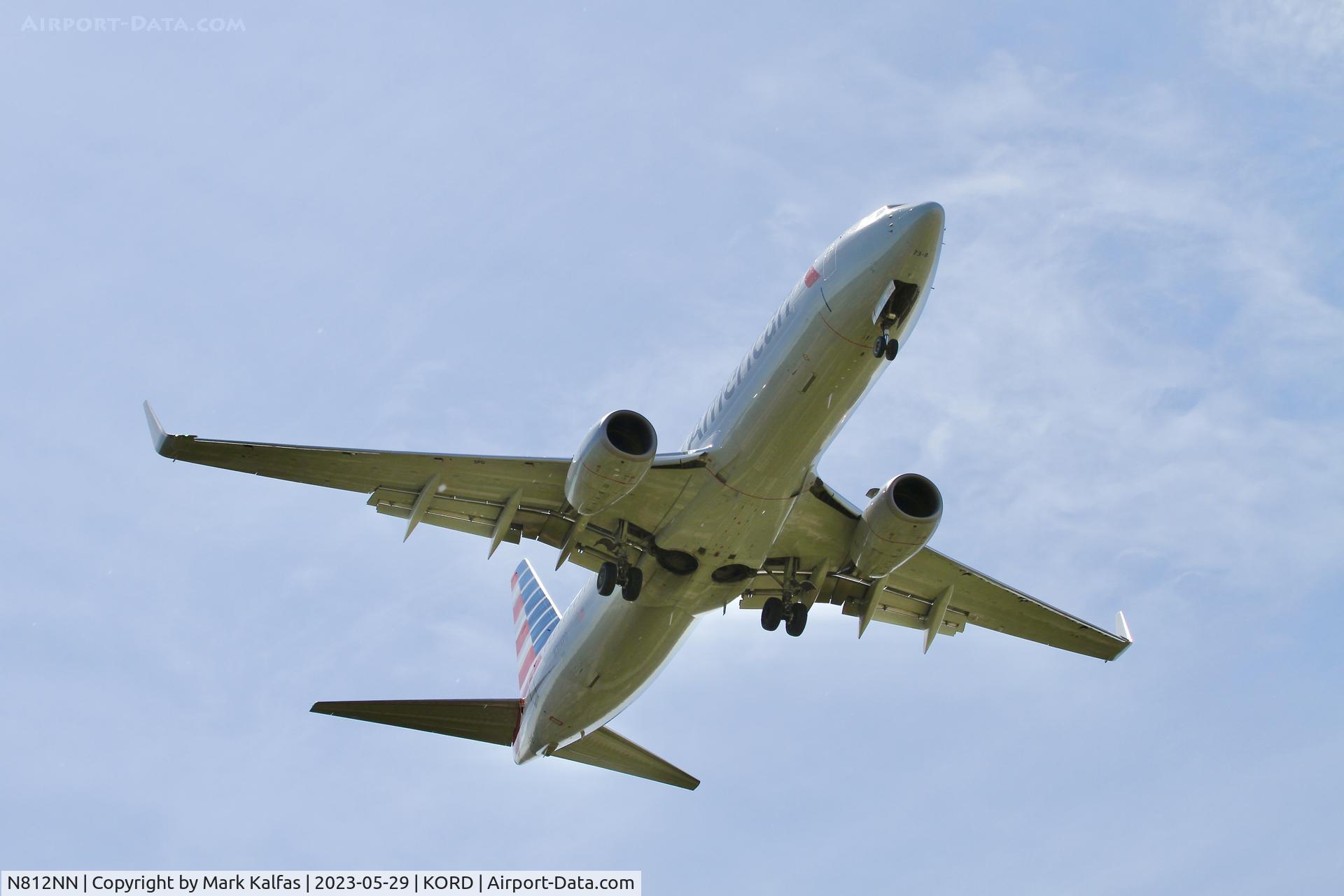 N812NN, 2009 Boeing 737-823 C/N 33520, American Airlines B738 N812NN AA1855 AUS-ORD, on approach to 10C KORD