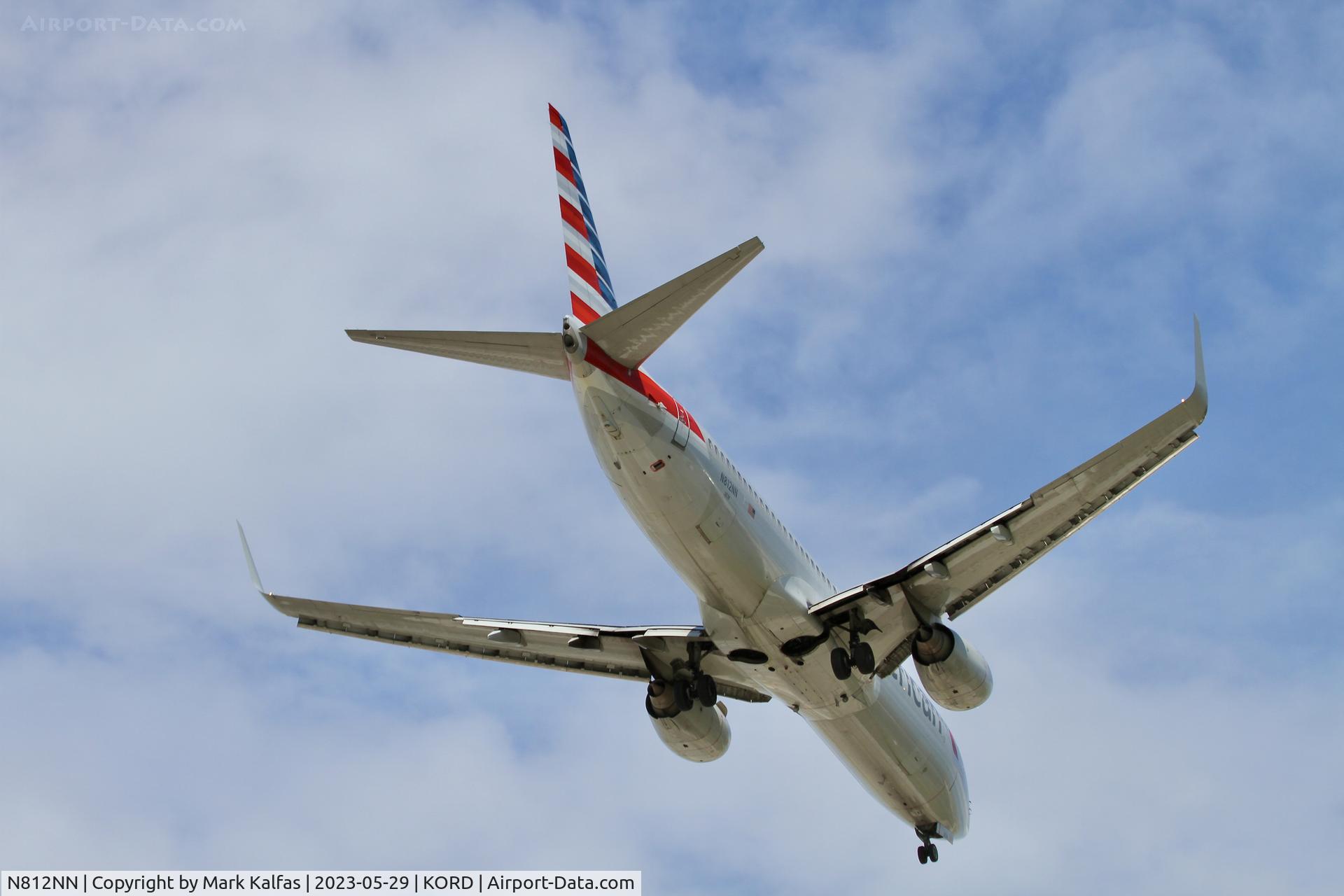 N812NN, 2009 Boeing 737-823 C/N 33520, American Airlines B738 N812NN AA1855 AUS-ORD, on approach to 10C KORD