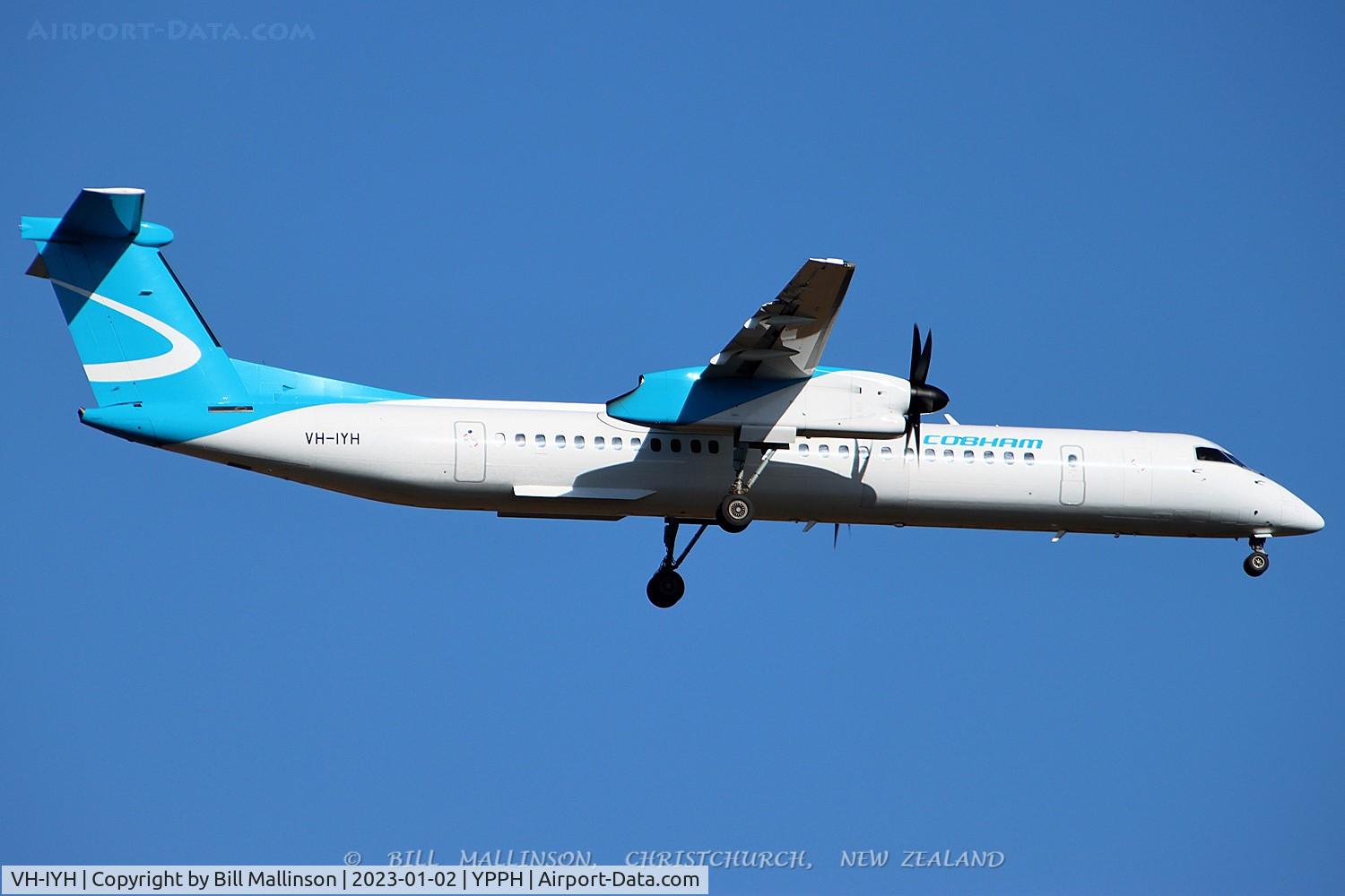 VH-IYH, 2016 De Havilland Canada DHC-8-402Q Dash 8 Dash 8 C/N 4541, finals to 21