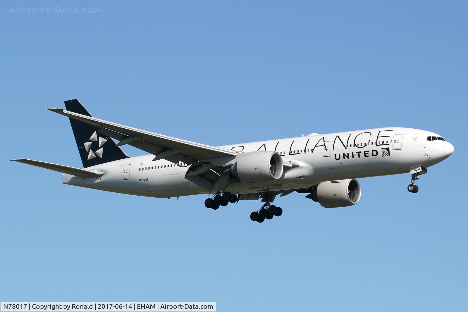 N78017, 2002 Boeing 777-224 (ER) C/N 31679, at spl