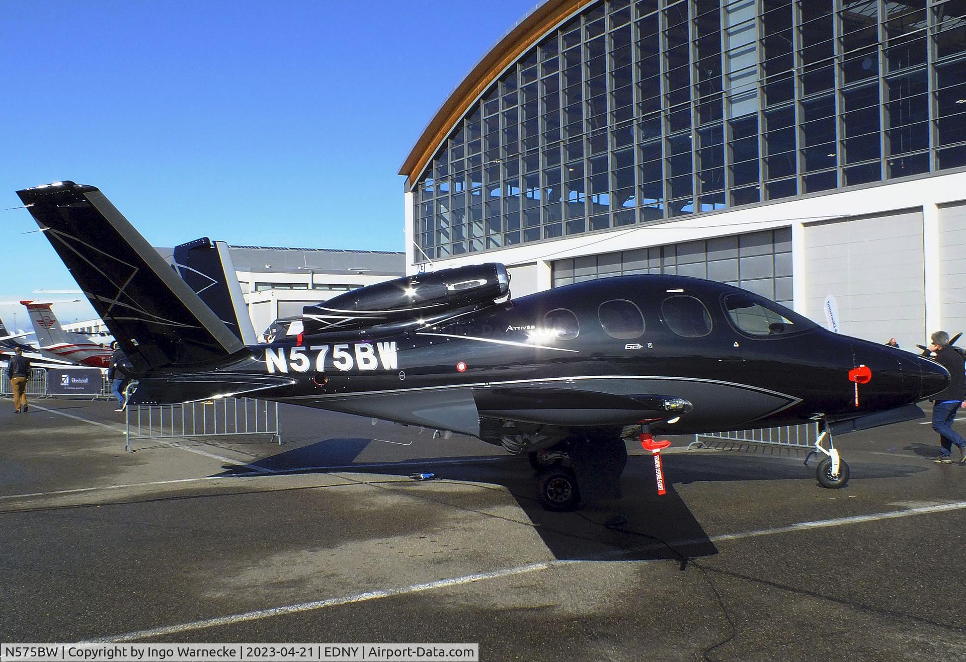 N575BW, 2023 Cirrus SF50 G2+ Arrivee C/N 0434, Cirrus SF50 Vision Jet at the AERO 2023, Friedrichshafen