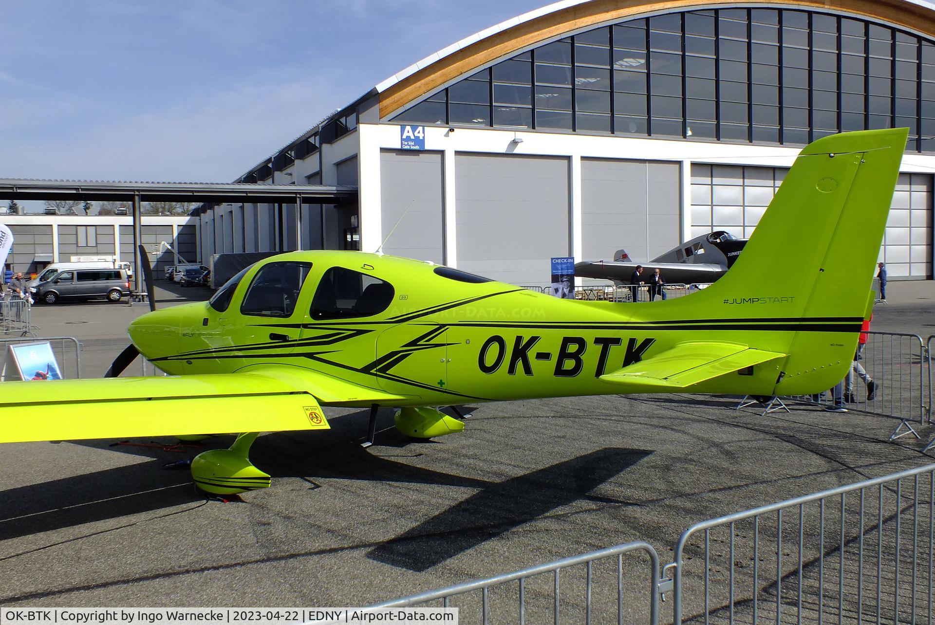 OK-BTK, Cirrus SR20 C/N 8811, Cirrus SR20 at the AERO 2023, Friedrichshafen