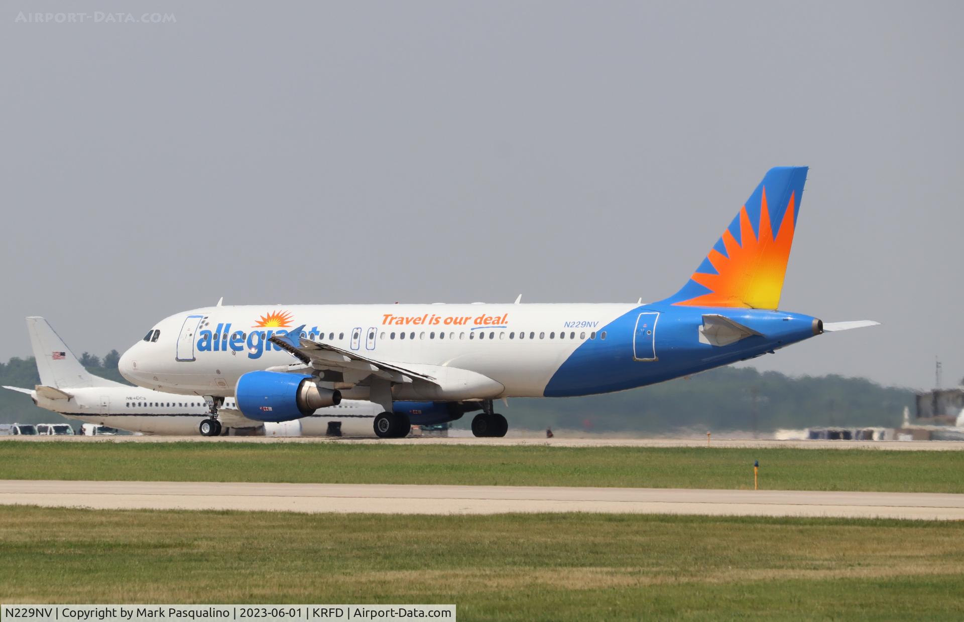N229NV, 1997 Airbus A320-214 C/N 730, Airbus A320-214