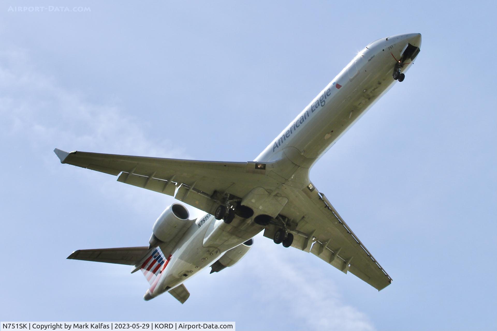 N751SK, 2005 Bombardier CRJ-701ER (CL-600-2C10) Regional Jet C/N 10208, SkyWest/AmericanEagle CRJ7 N751SK SKW3010 OKC-ORD, 10C approach KORD