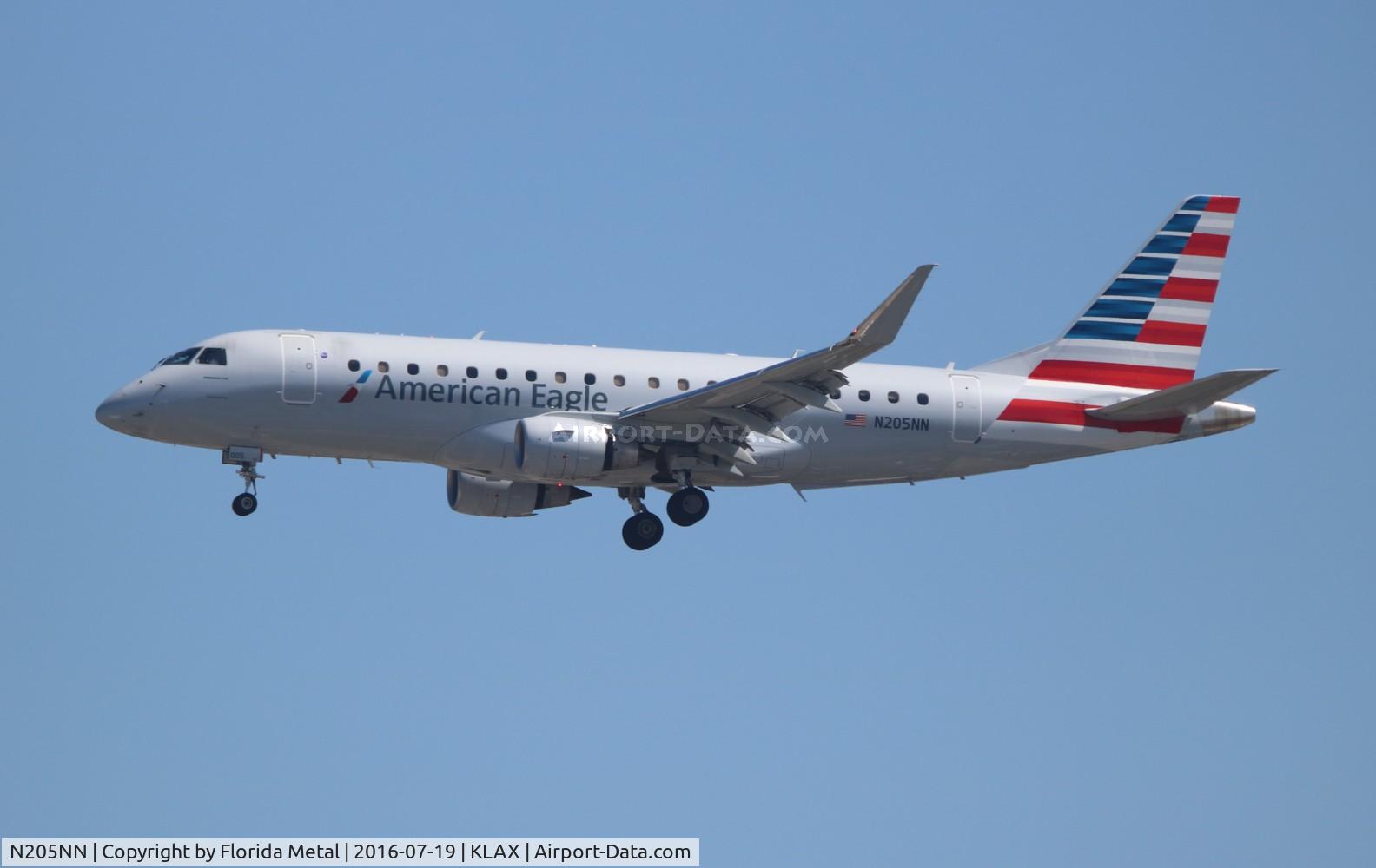 N205NN, 2015 Embraer 175LR (ERJ-170-200LR) C/N 17000481, Compass/Eagle E175 zx