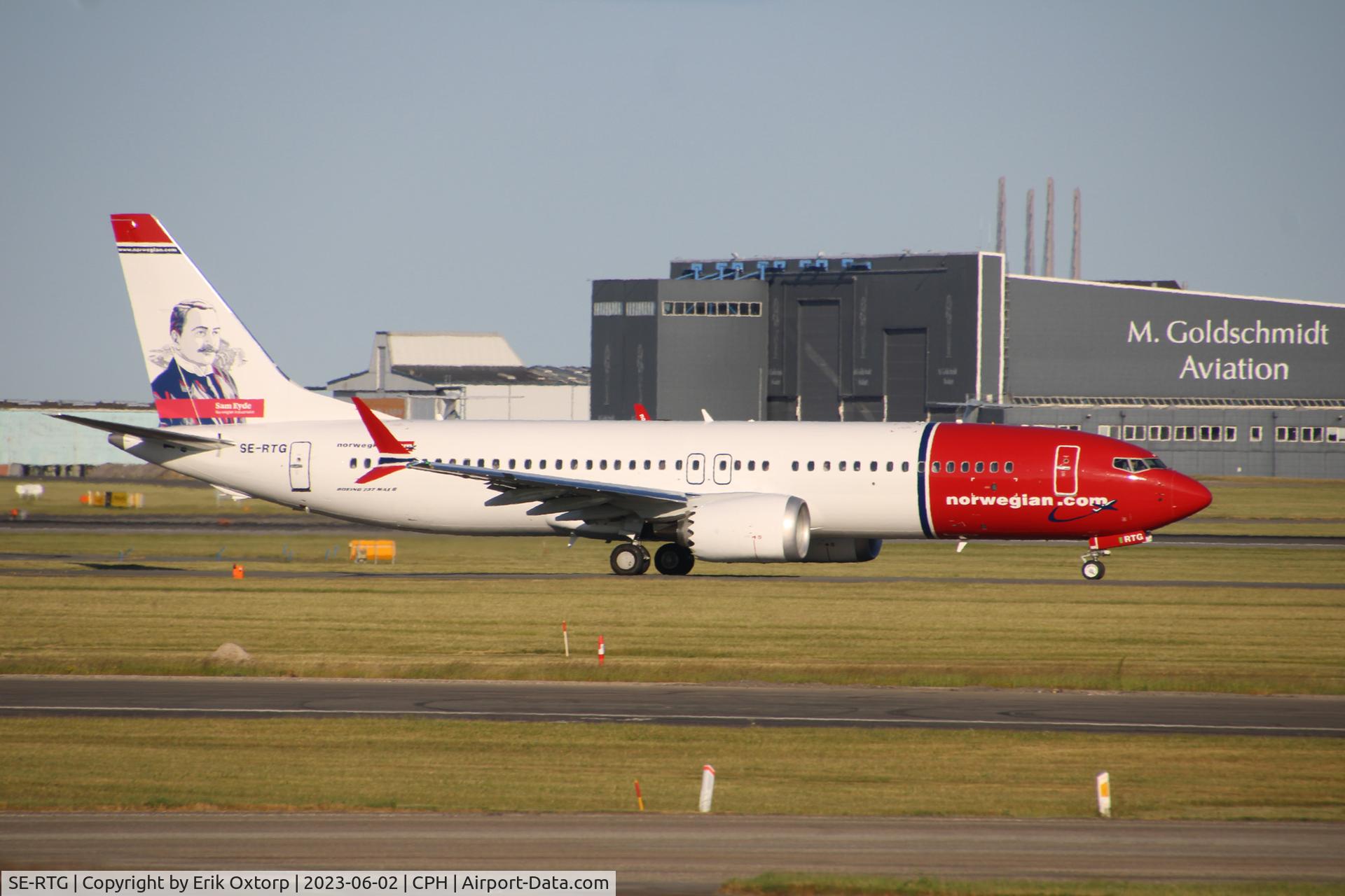 SE-RTG, 2023 Boeing 737-8 MAX C/N 62897, SE-RTG about to takeoff rw 04R