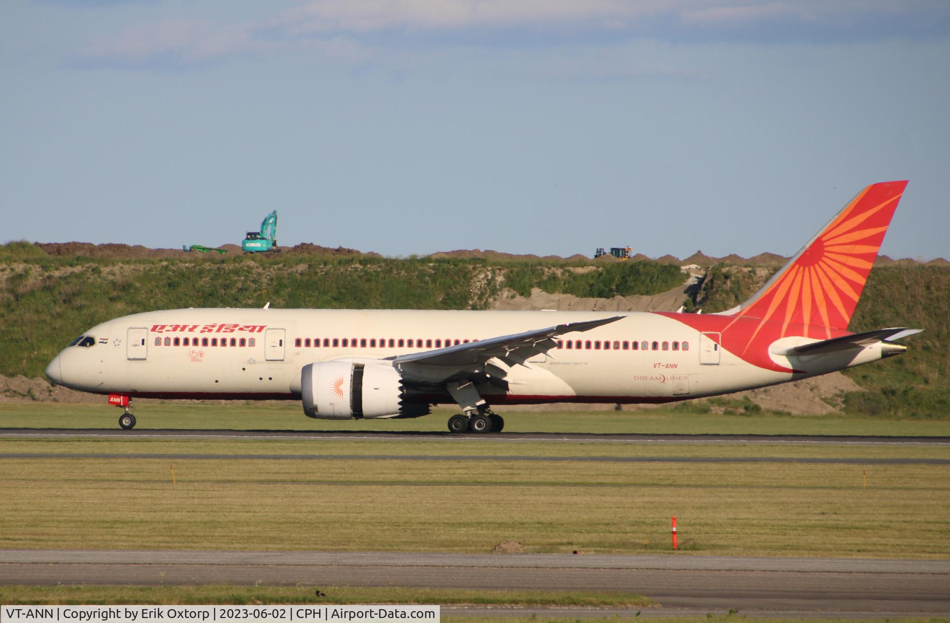 VT-ANN, 2013 Boeing 787-8 Dreamliner C/N 36285, VT-ANN about to take off rw 04R