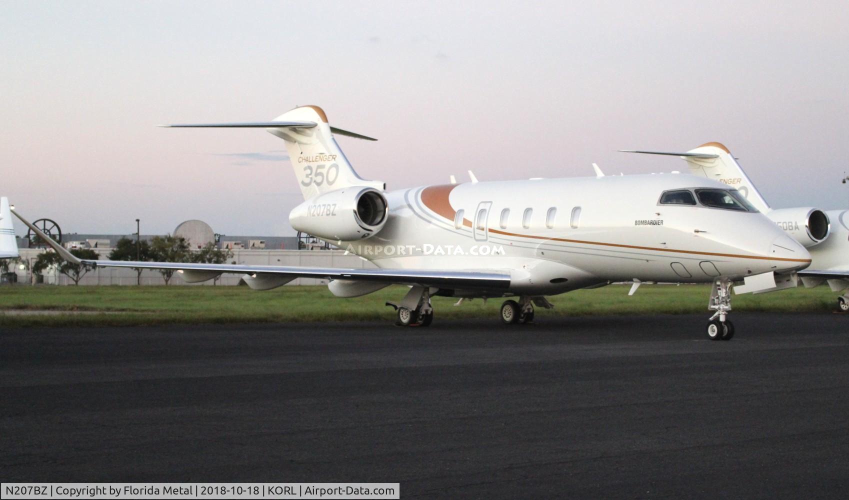 N207BZ, 2017 Bombardier Challenger 300 (BD-100-1A10) C/N 20701, Challenger 350 zx