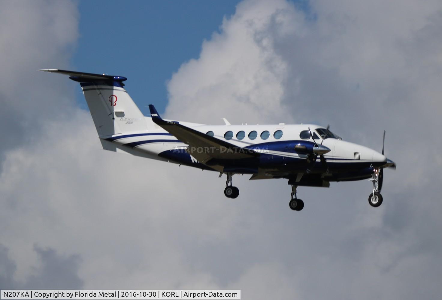N207KA, 2015 Hawker Beechcraft B200GT King Air C/N BY-207, King Air 200 zx