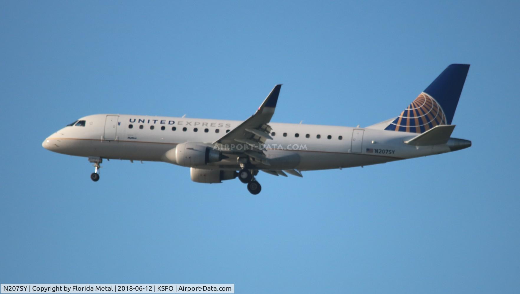 N207SY, 2017 Embraer 175LR (ERJ-170-200LR) C/N 17000643, SKW/UE E175 zx