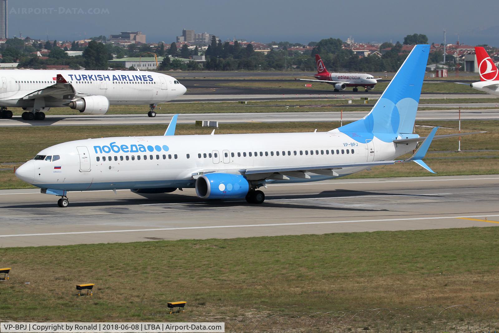 VP-BPJ, 2017 Boeing 737-8AL C/N 61800, at ist