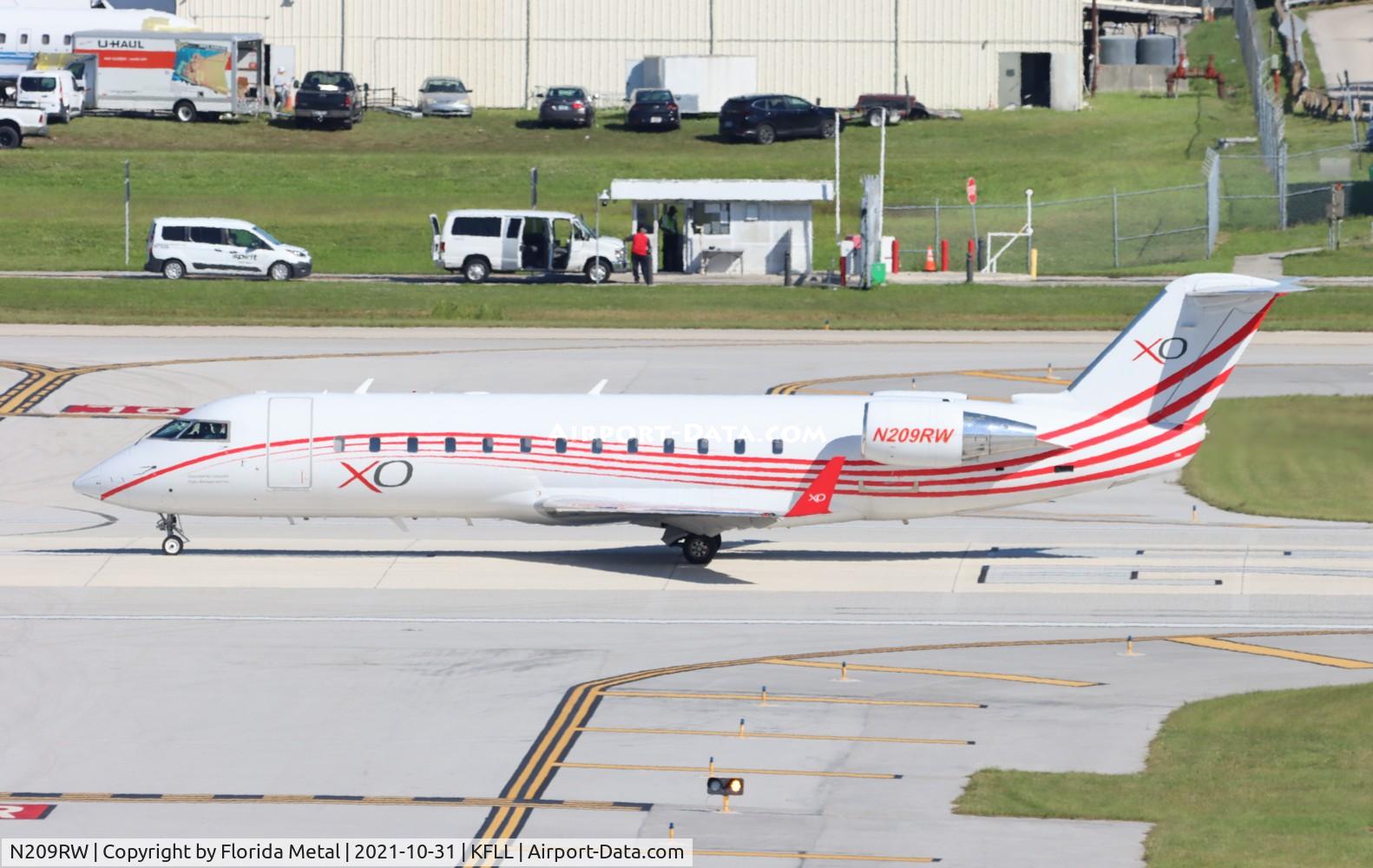 N209RW, 2003 Canadair CRJ-200ER (CL-600-2B19) C/N 7864, Private CRJ zx