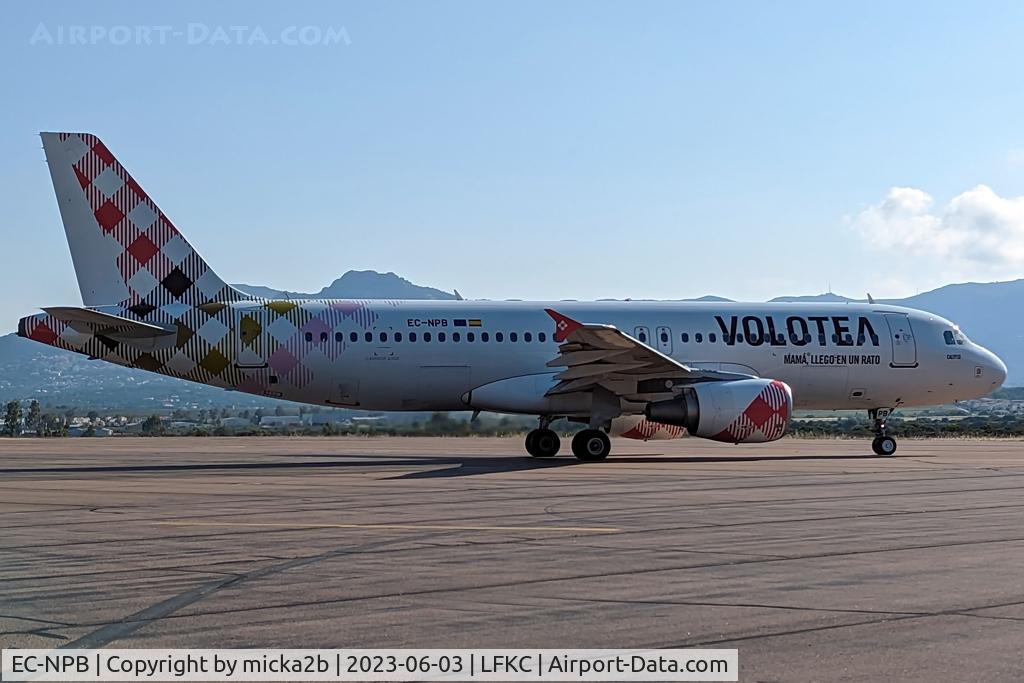 EC-NPB, 2009 Airbus A320-214 C/N 3949, Taxiing
