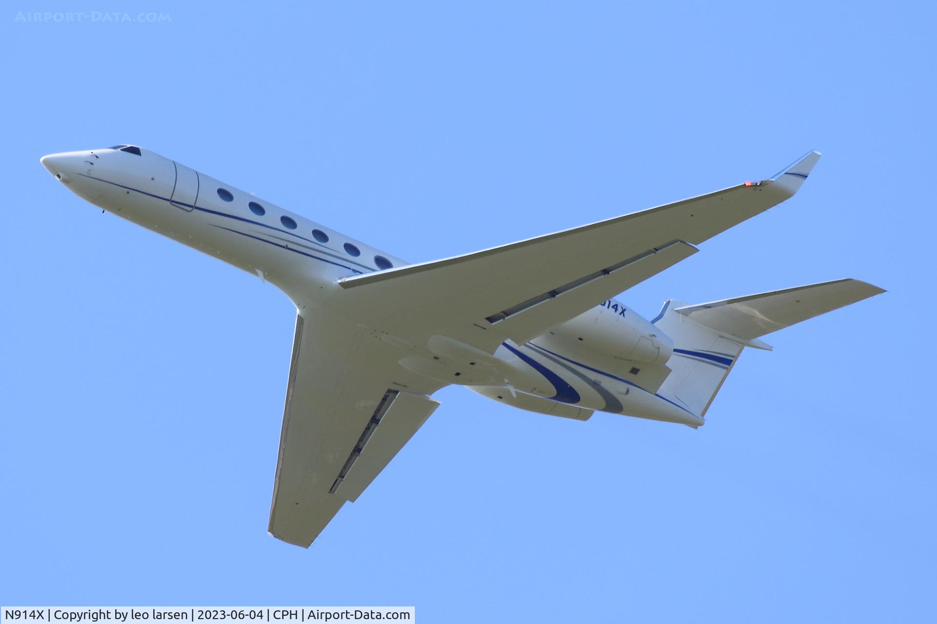 N914X, 2015 Gulfstream GV-SP G .550 C/N 5503, Copenhagen 4.6.2023 T/O R-22L