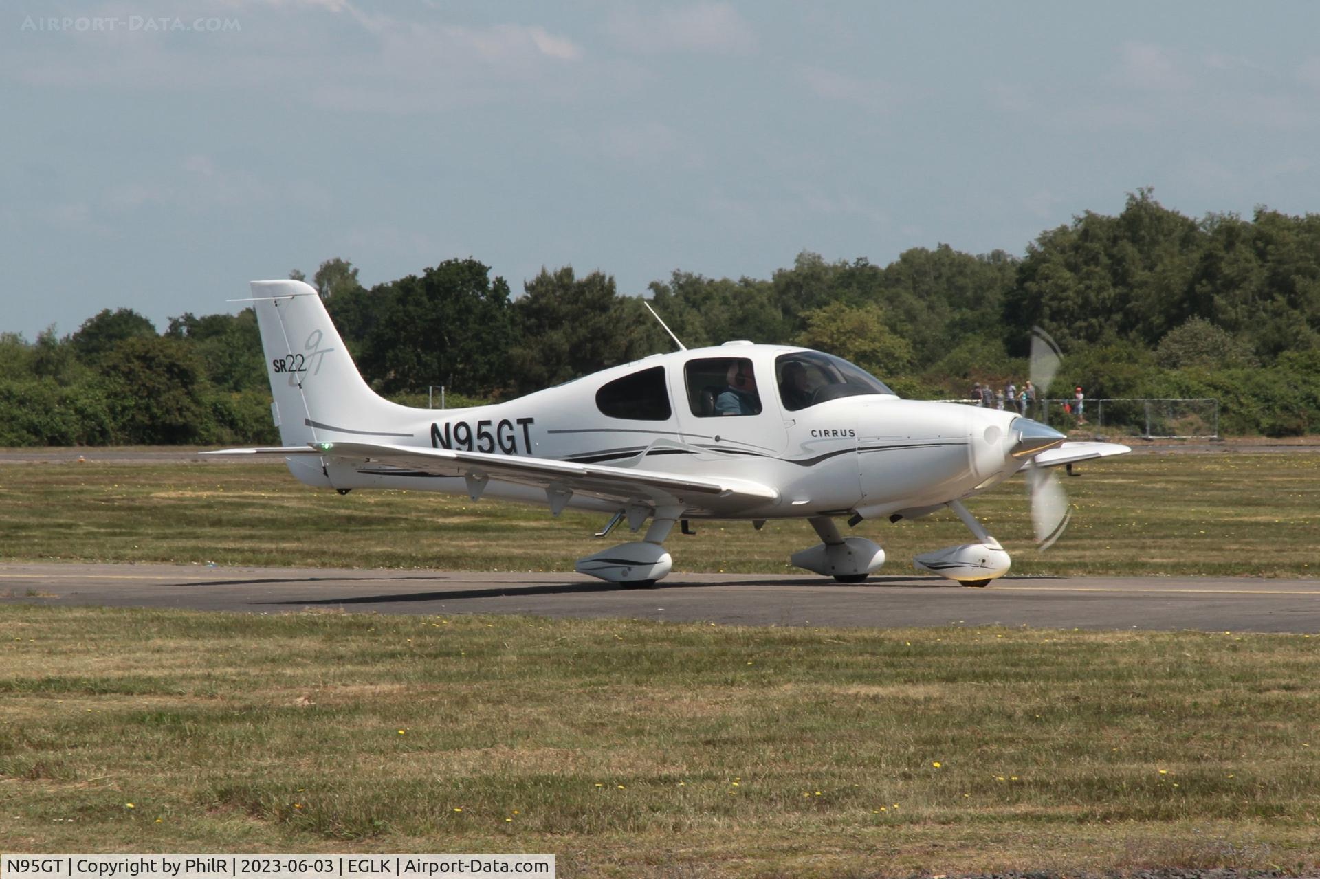 N95GT, 2006 Cirrus SR22 GTS C/N 1758, N95GT 2006 Cirrus SR-22 Blackbushe