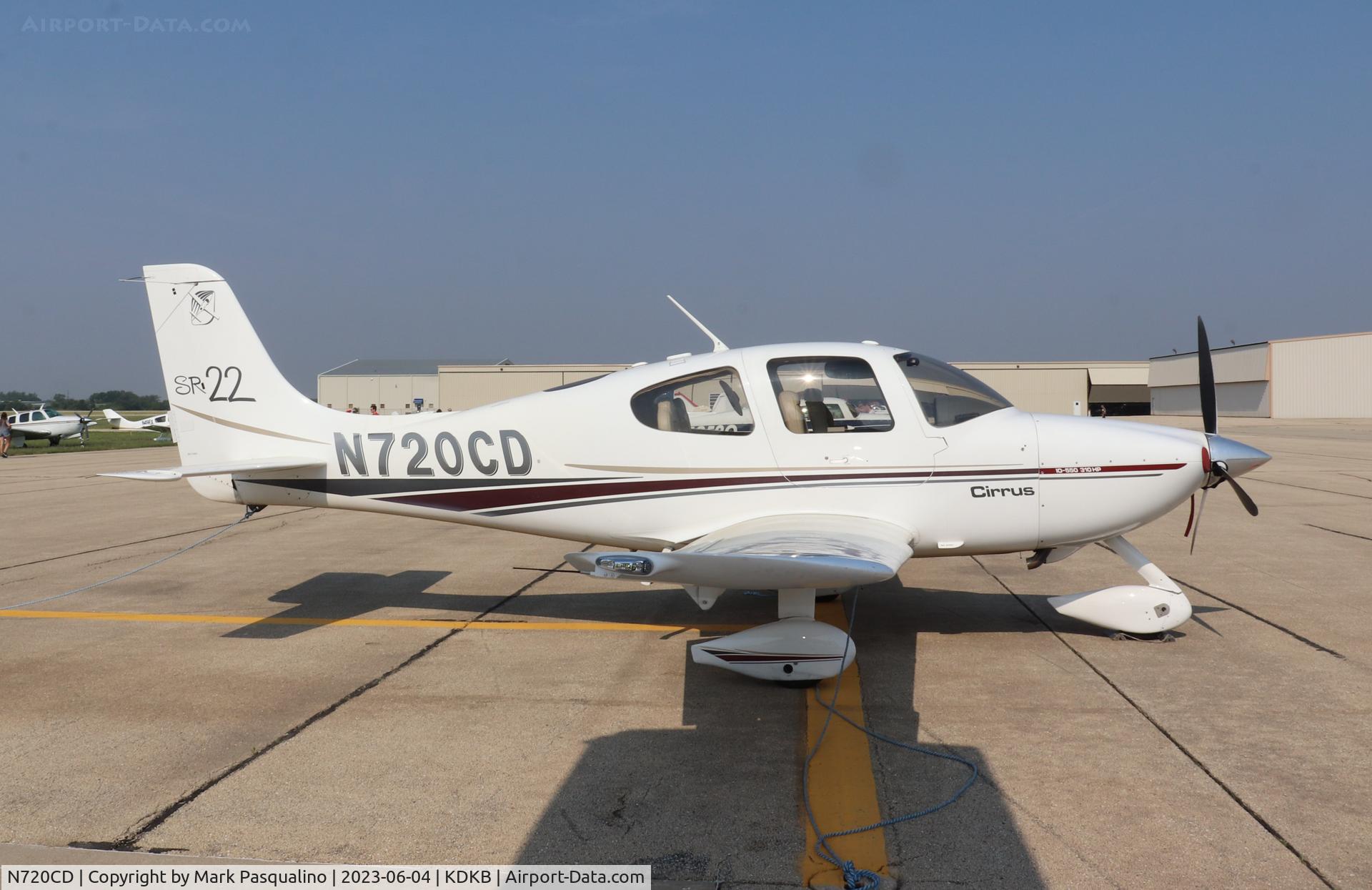 N720CD, 2001 Cirrus SR22 C/N 0010, Cirrus SR22
