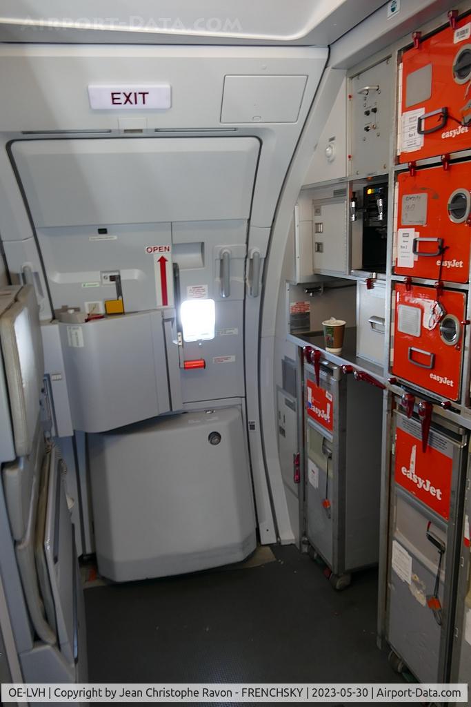 OE-LVH, 2006 Airbus A319-111 C/N 2777, Essaouira (ESU) Bordeaux (BOD) U21904