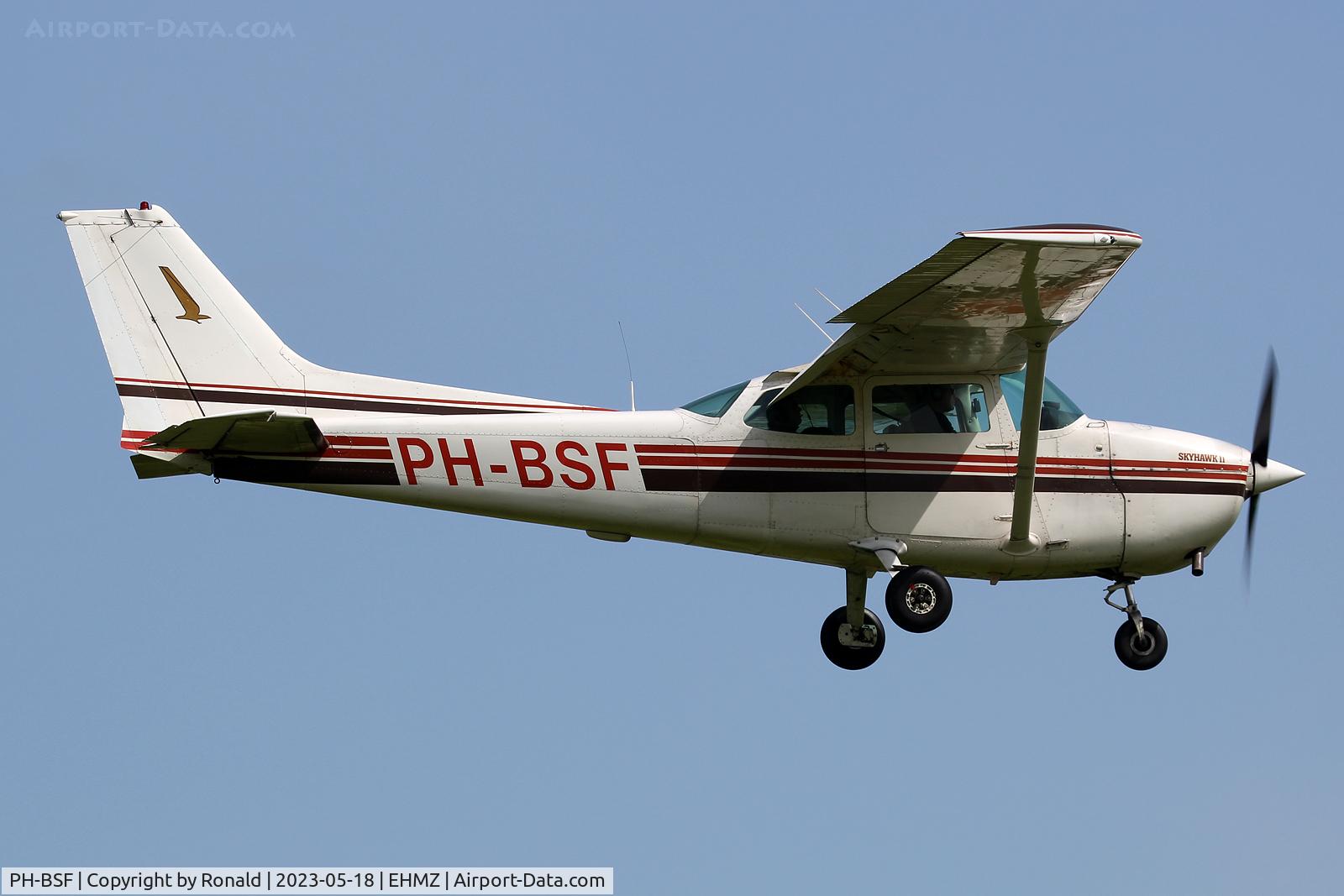 PH-BSF, 1979 Cessna 172N C/N 17272710, at ehmz