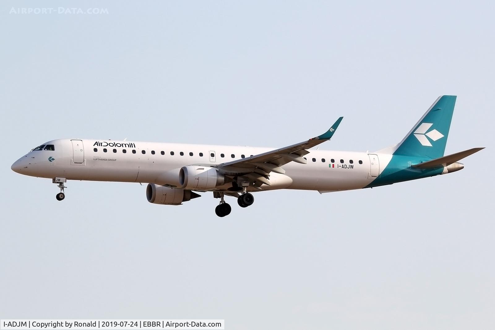 I-ADJM, 2009 Embraer 195LR (ERJ-190-200LR) C/N 19000258, at bru