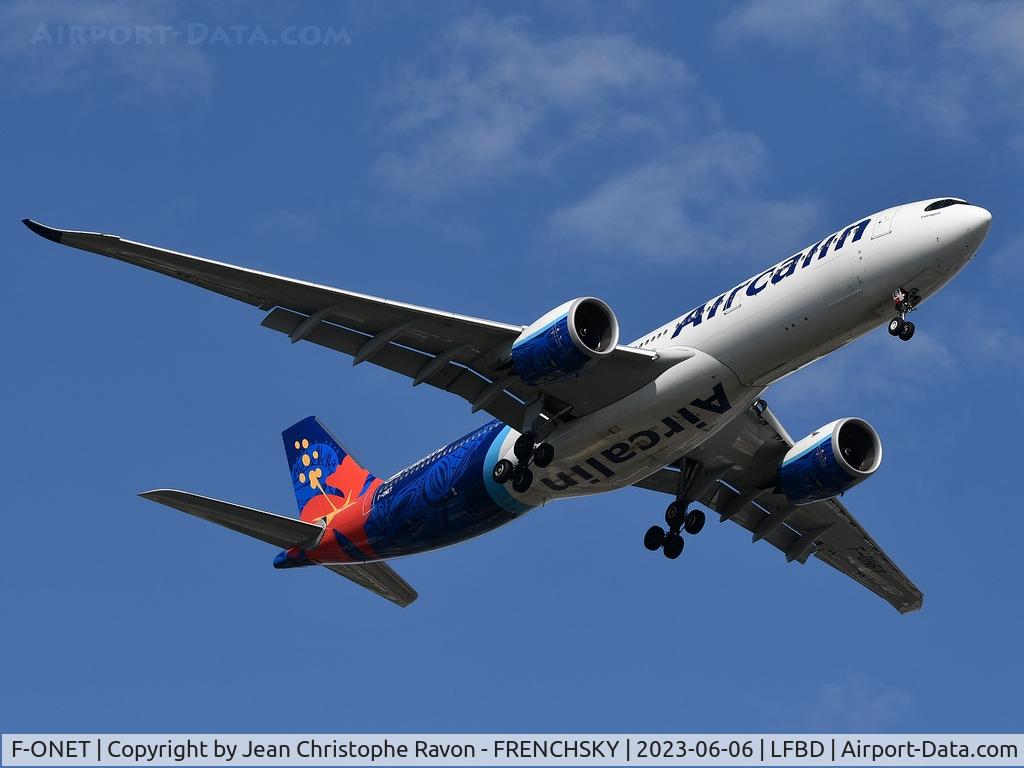 F-ONET, 2018 Airbus A330-941 C/N 1938, Air Calin SB910 / ACI910 from Singapore SIN landing runway 23