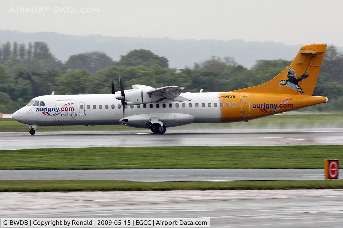 G-BWDB, 1995 ATR 72-202 C/N 449, at man