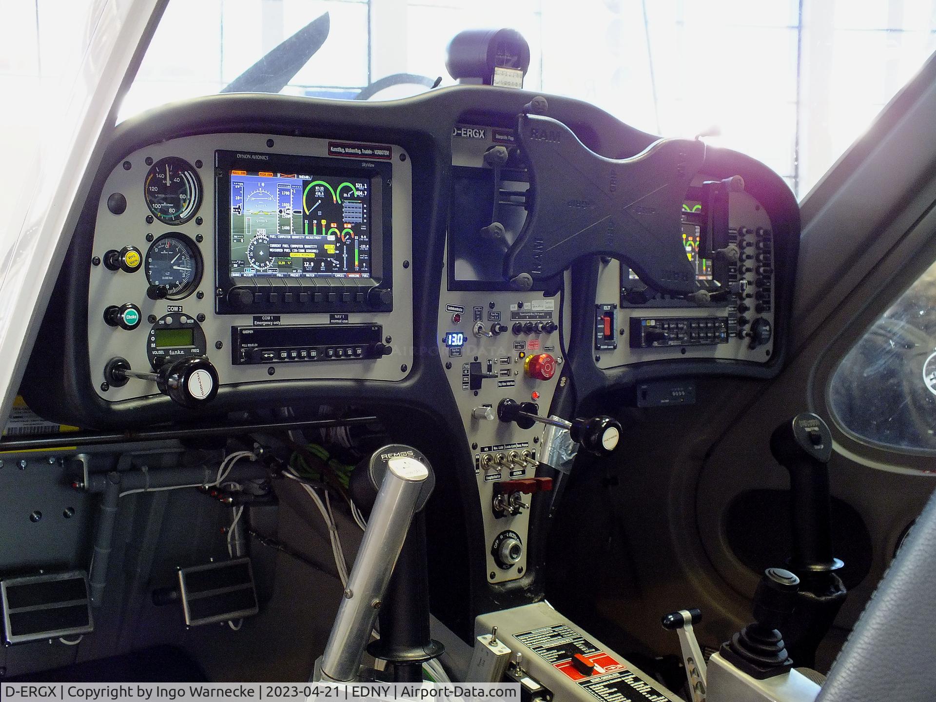 D-ERGX, 2012 Remos GX C/N 418, Remos GX with underwing sensor-pod at the AERO 2023, Friedrichshafen #c
