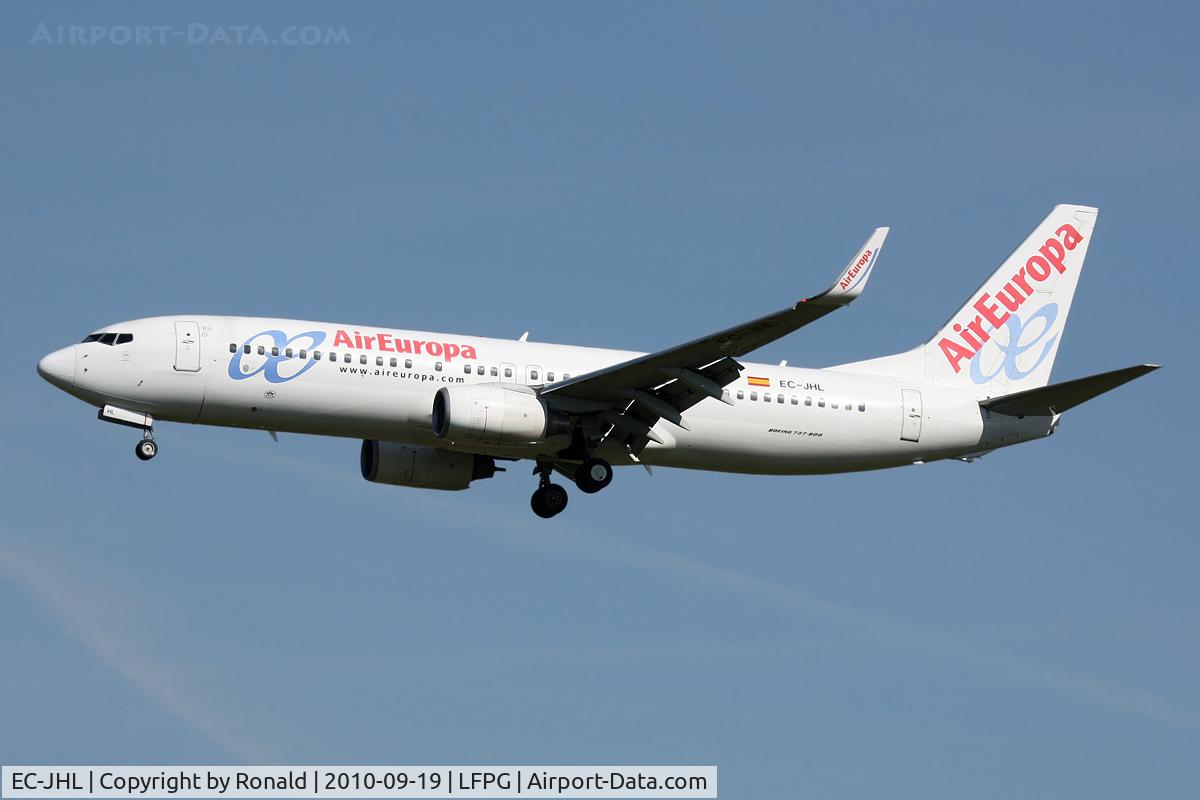 EC-JHL, 2005 Boeing 737-85P C/N 33976, at cdg