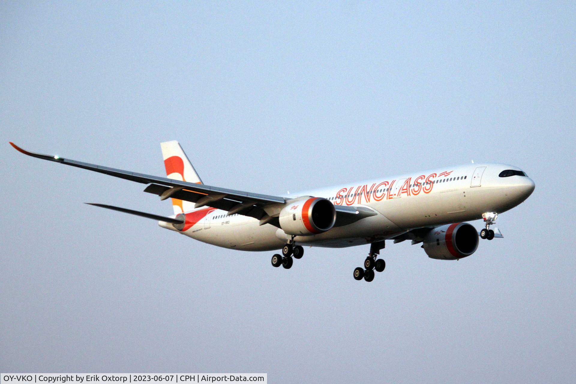 OY-VKO, 2020 Airbus A330-941 C/N 1981, Delivery to CPH of Sunclass A330-941 OY-VKO. Landing rw 22L